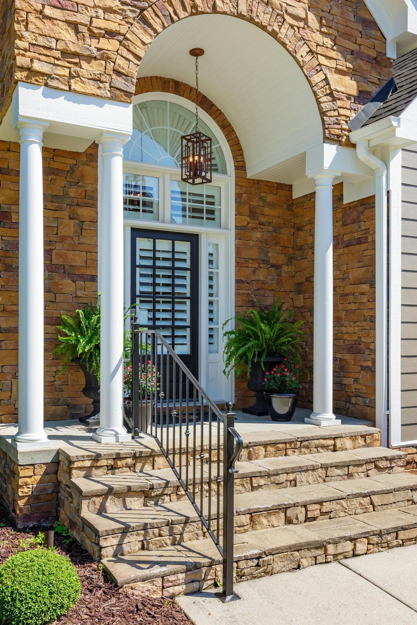 1850 Holden Farm Place