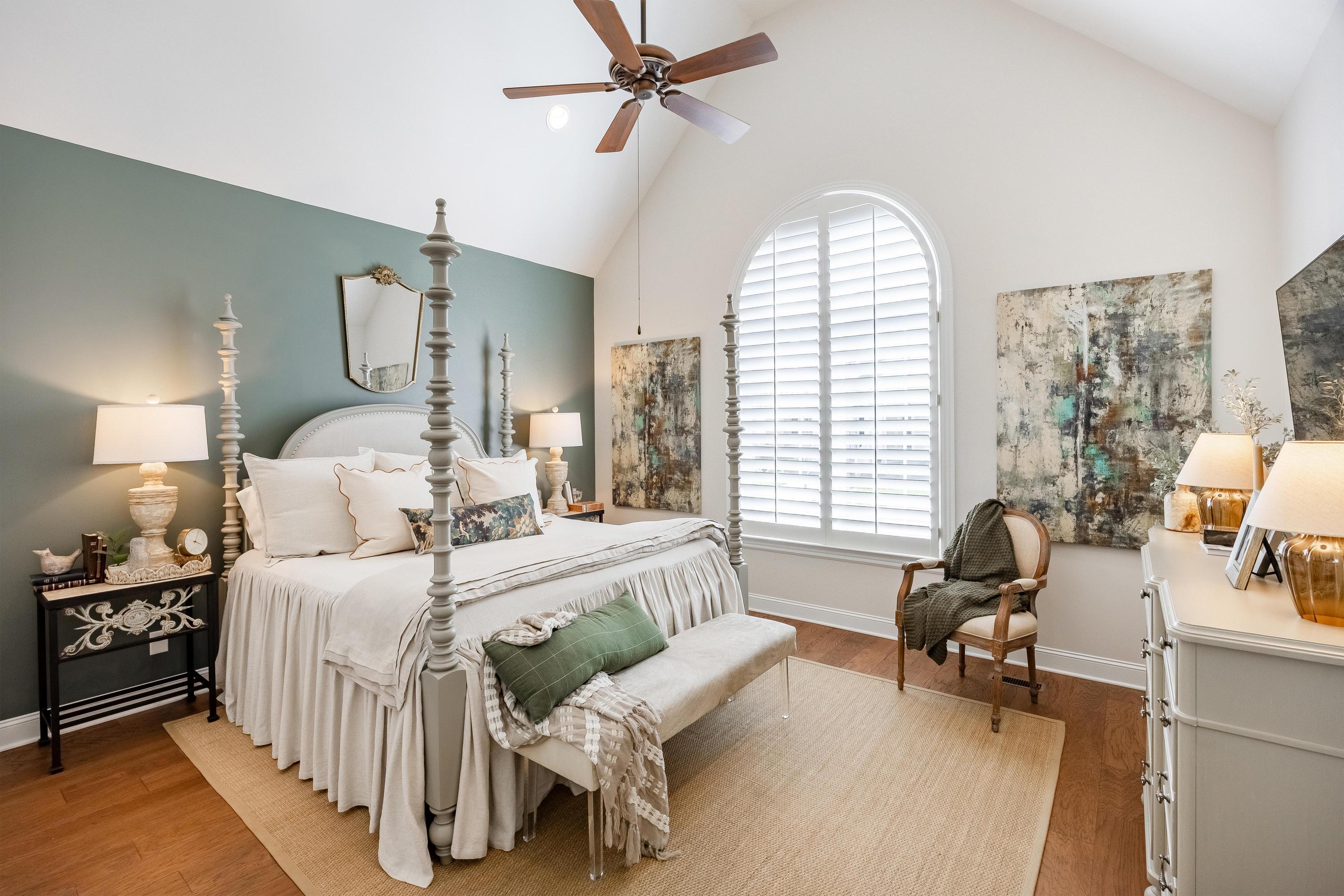 1850 Holden Farm Place