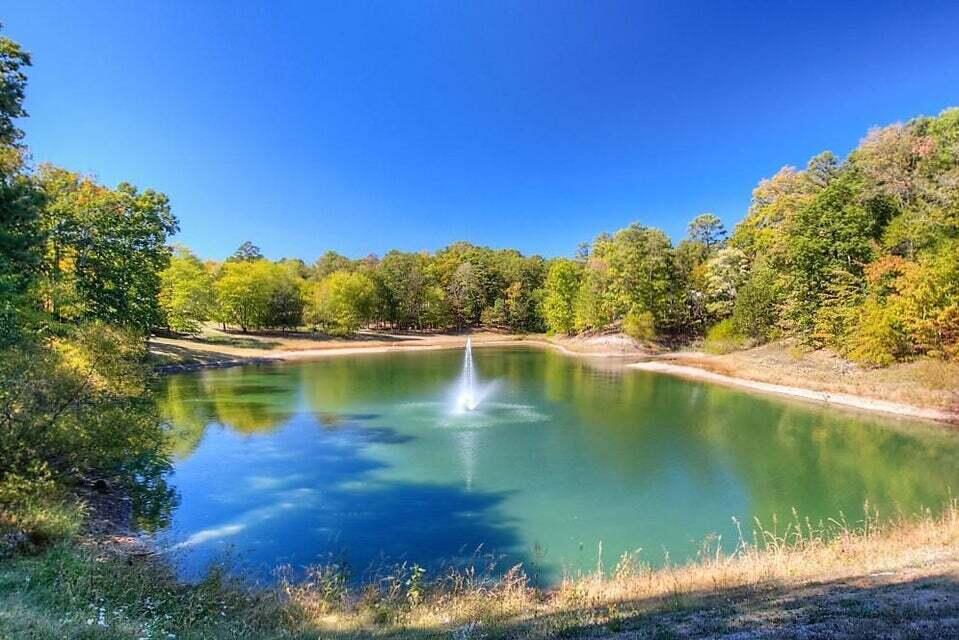 1850 Holden Farm Place