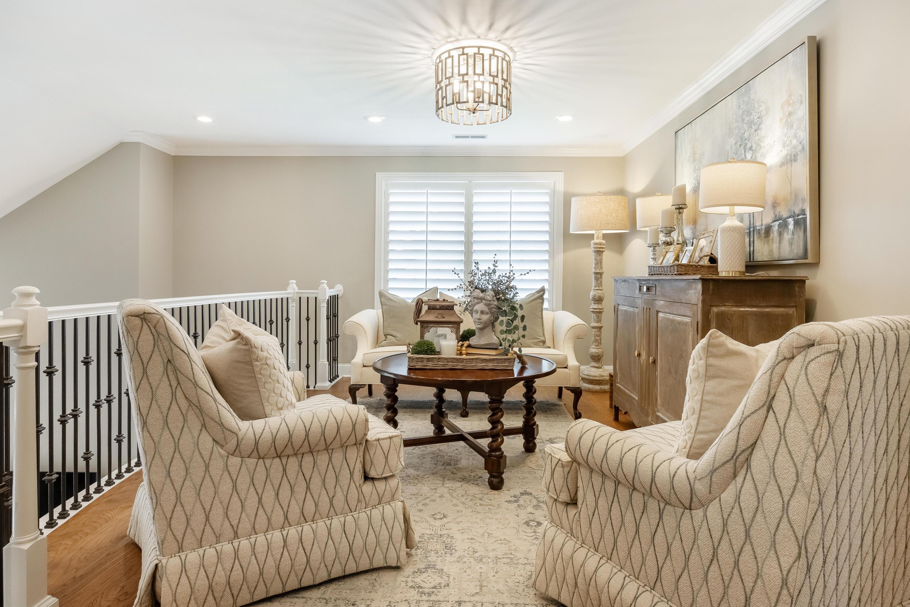 1850 Holden Farm Place