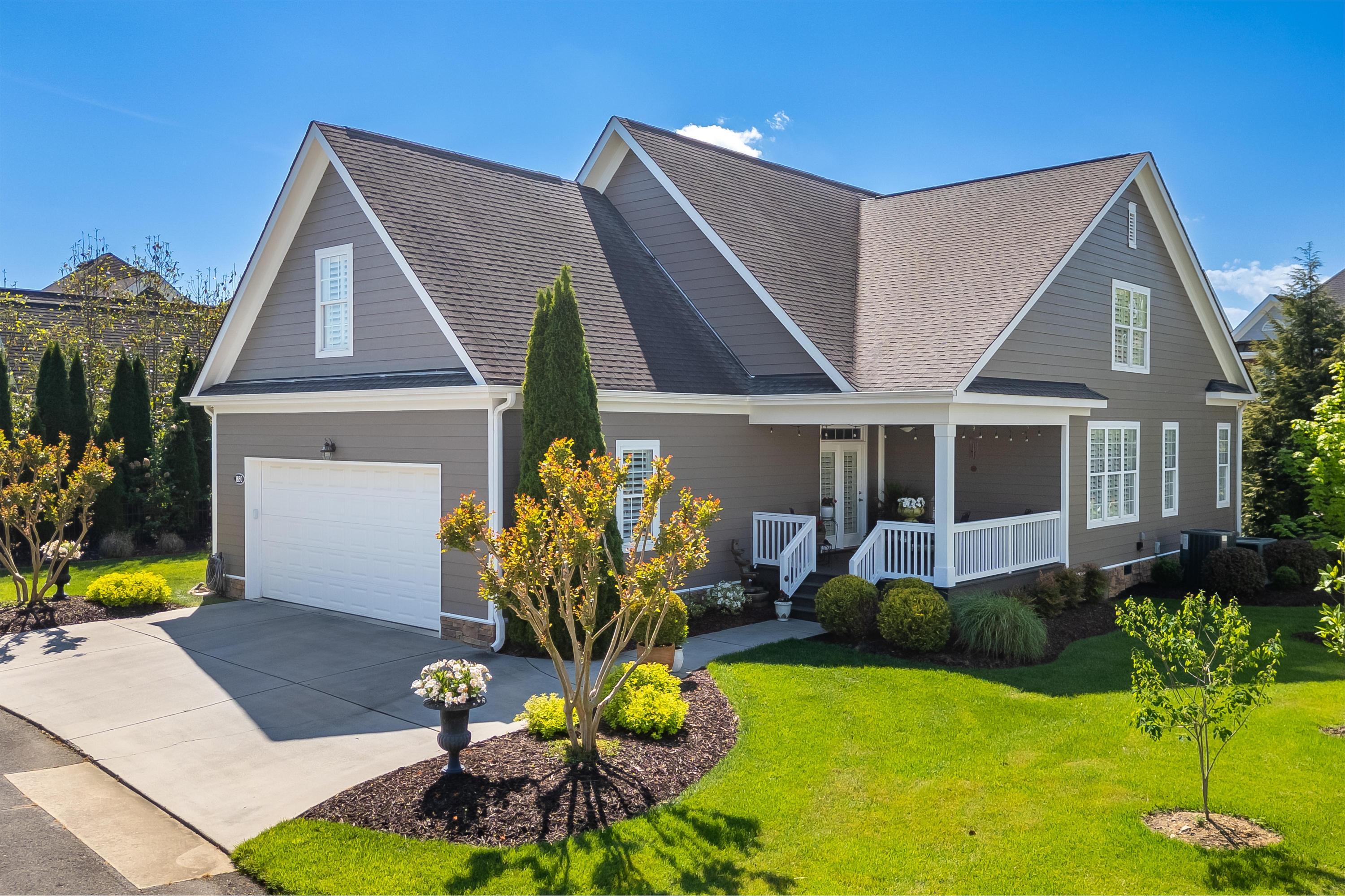 1850 Holden Farm Place