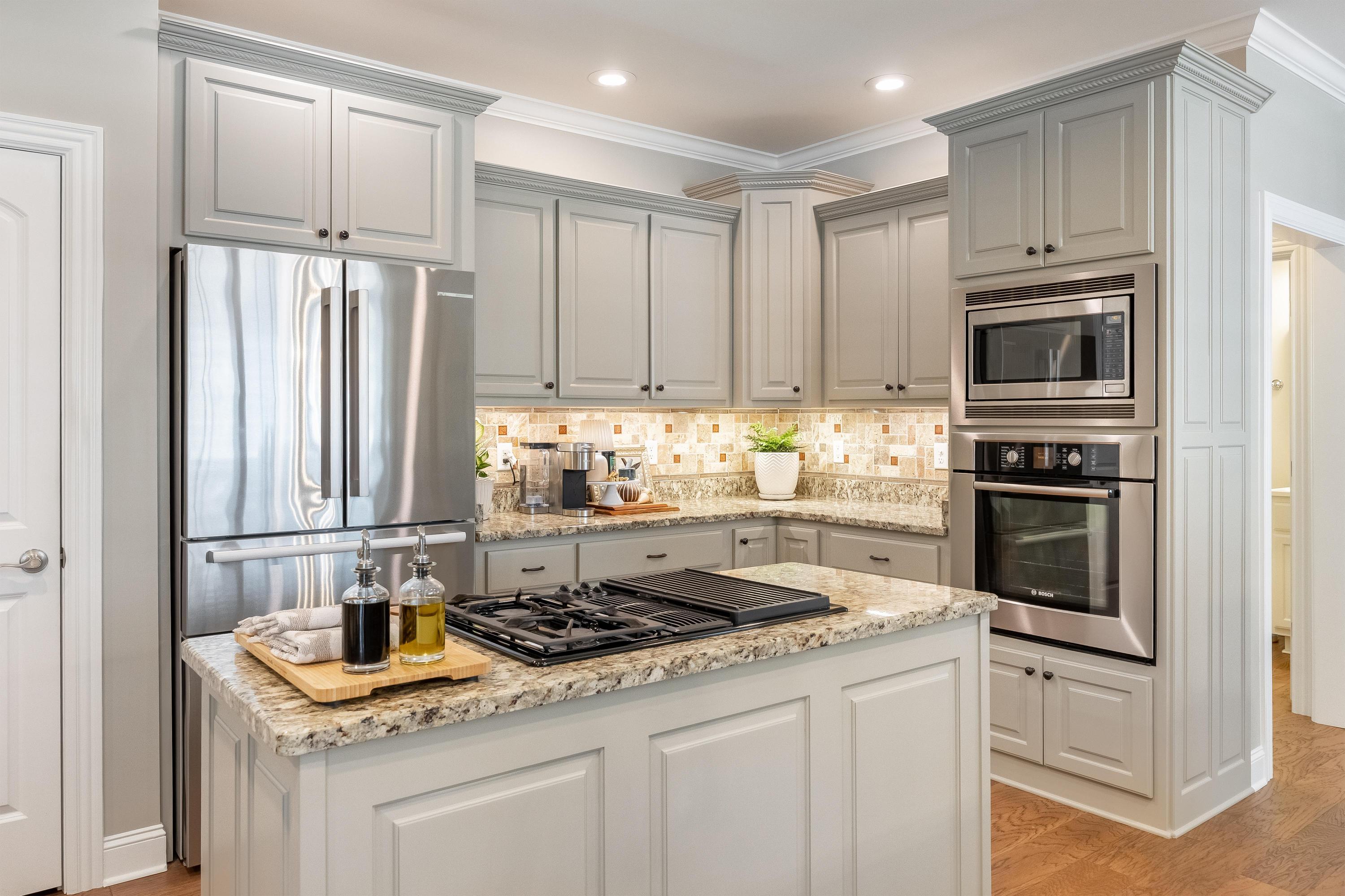 1850 Holden Farm Place