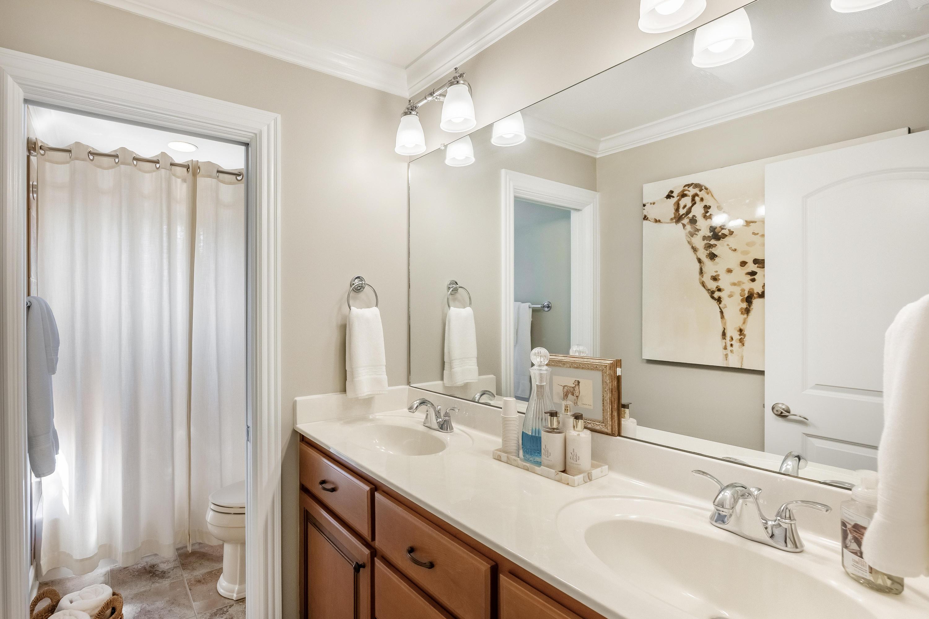 1850 Holden Farm Place