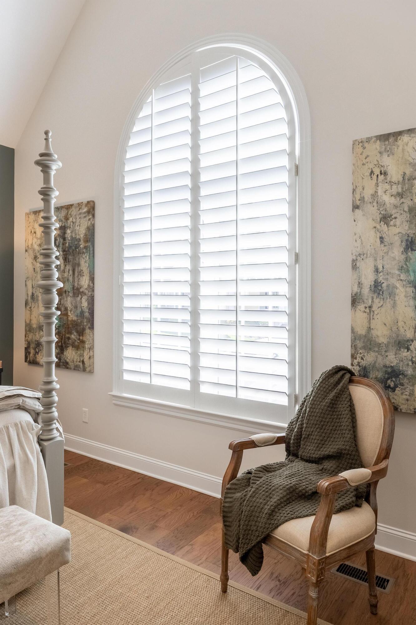 1850 Holden Farm Place