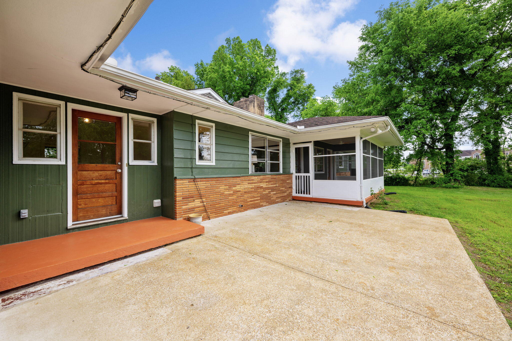 1847 Hickory Valley Road