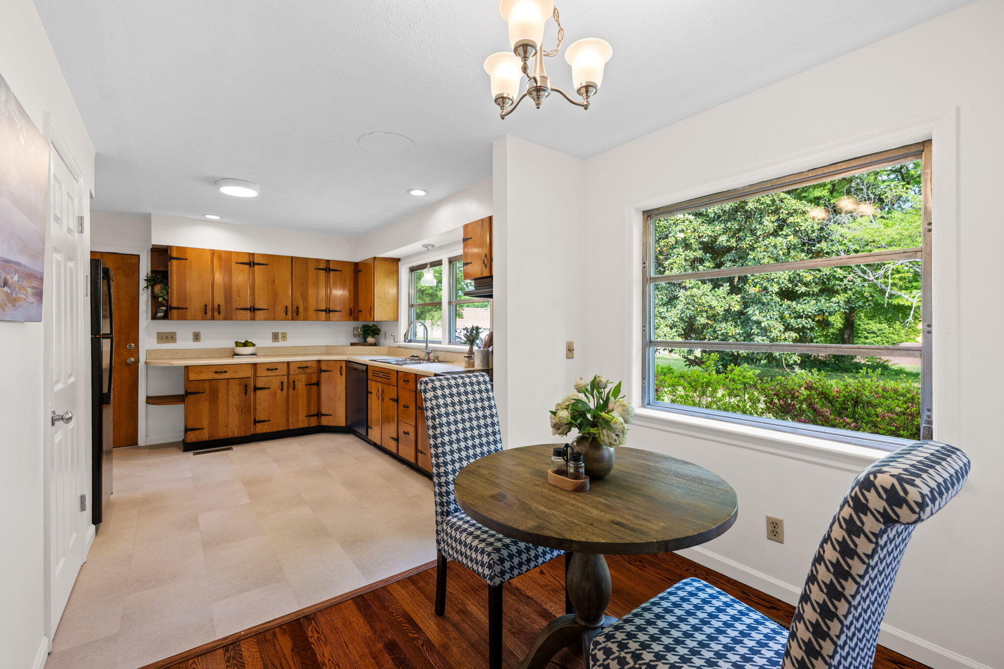 1847 Hickory Valley Road