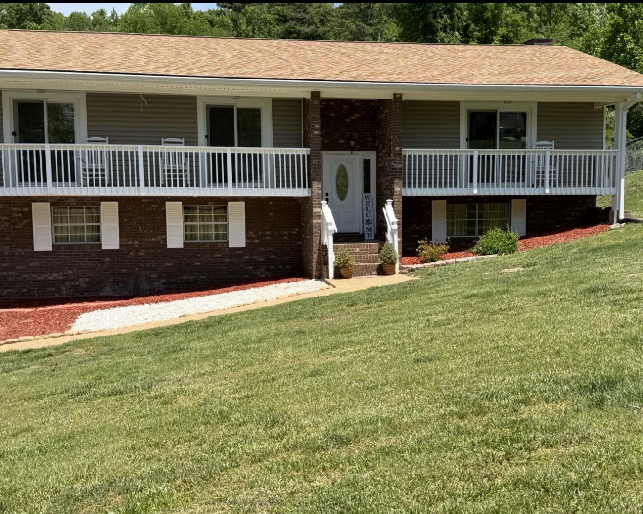 2932 Old Britain Circle