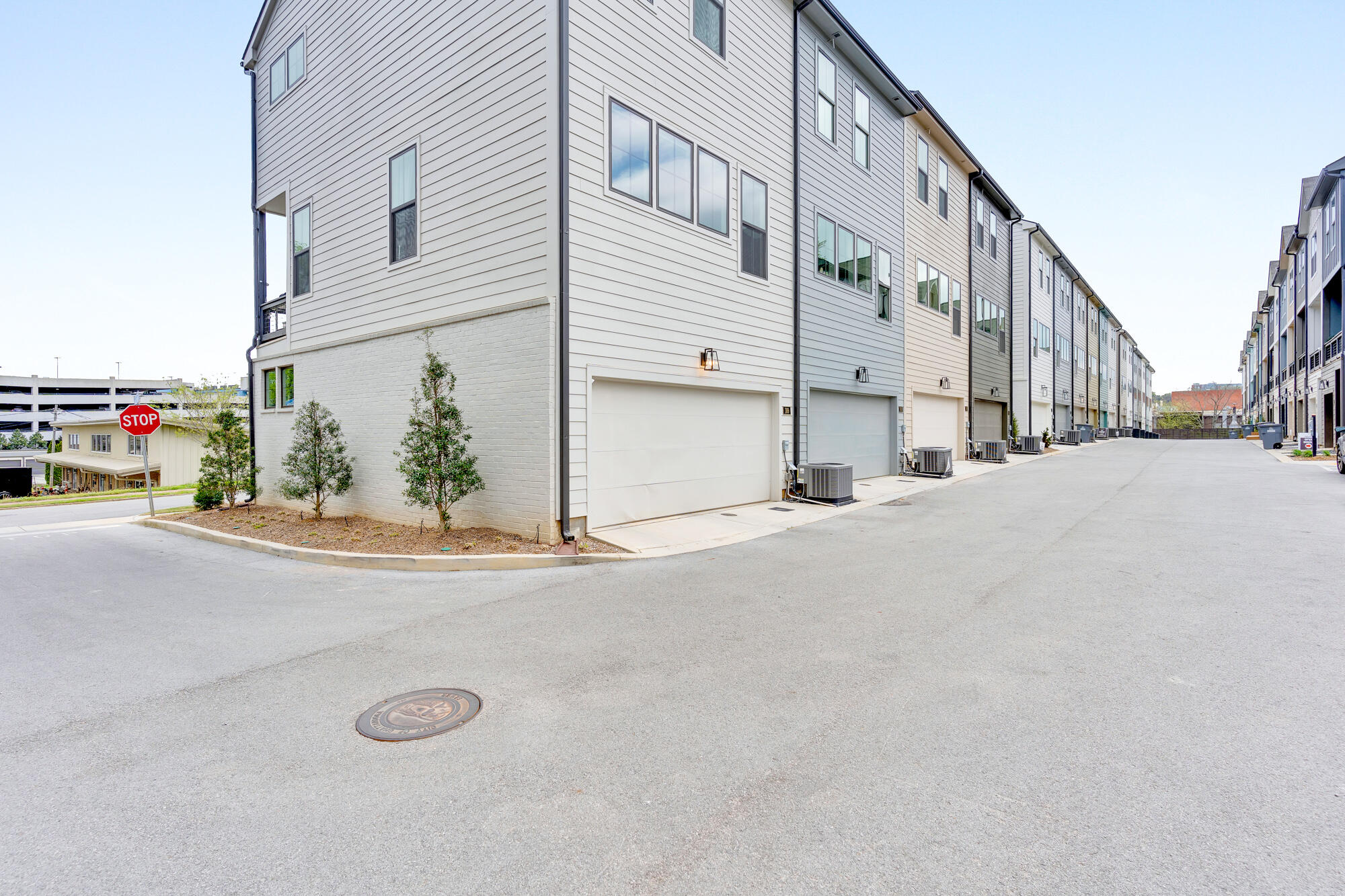 189 Peerless Avenue