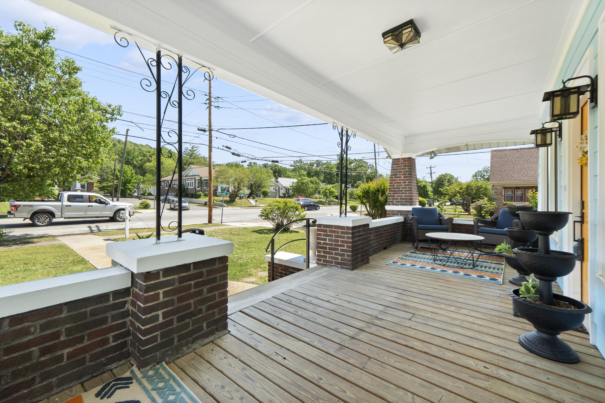 301 Glenwood Drive