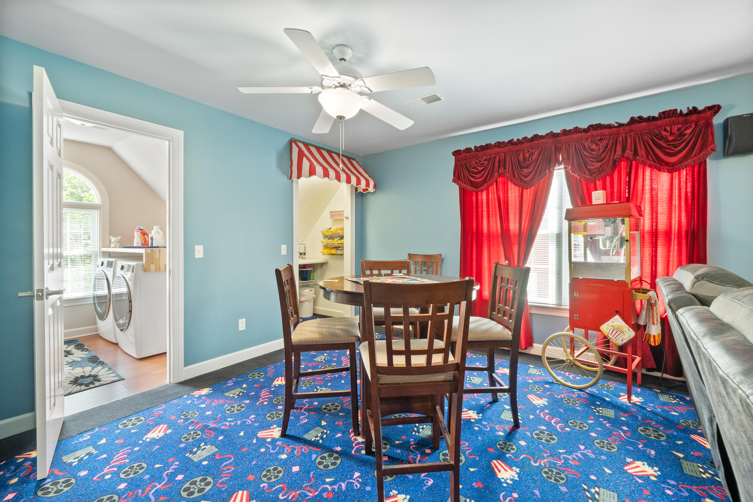 1513 Ramsgate Parkway