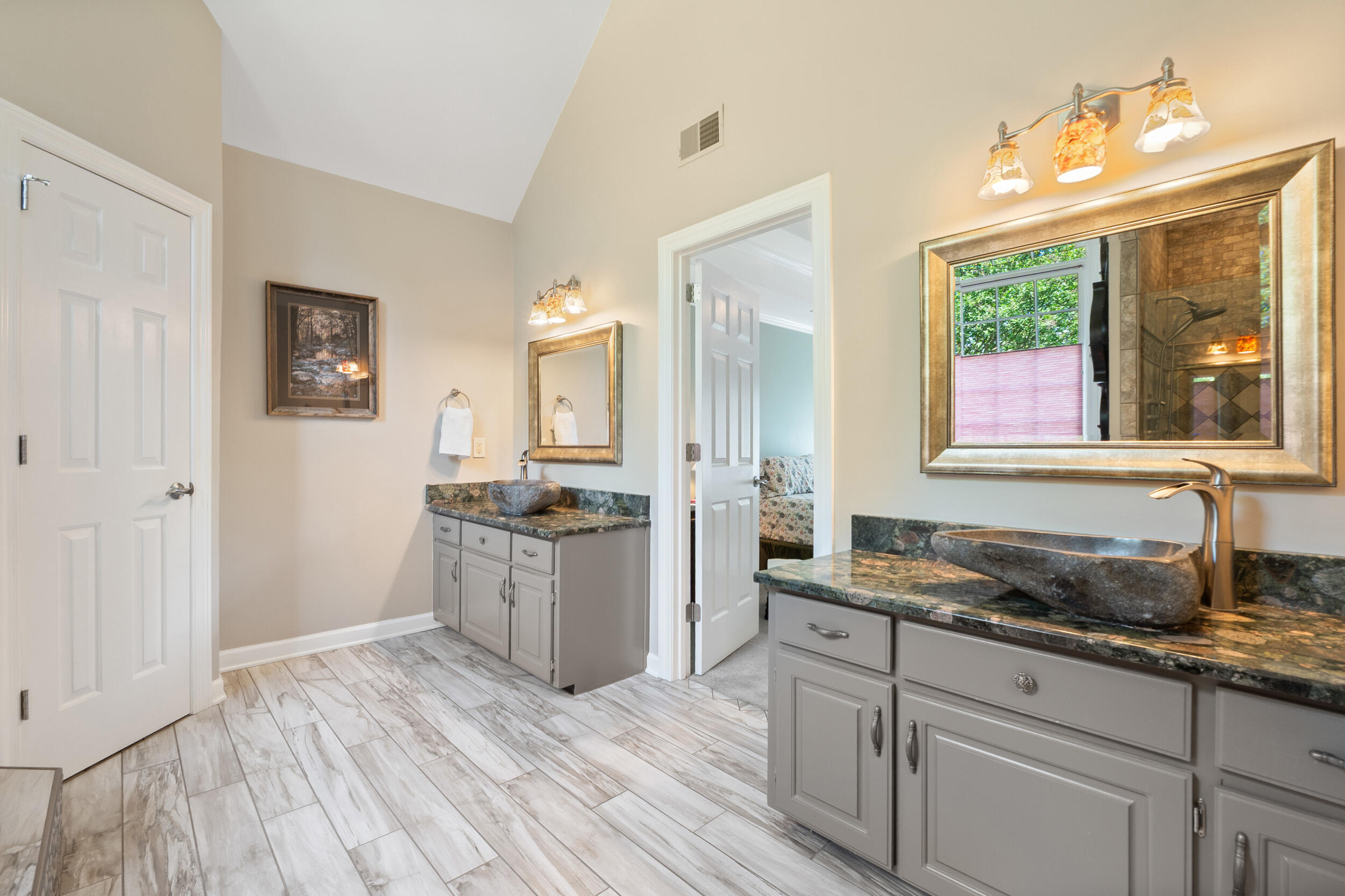 1513 Ramsgate Parkway