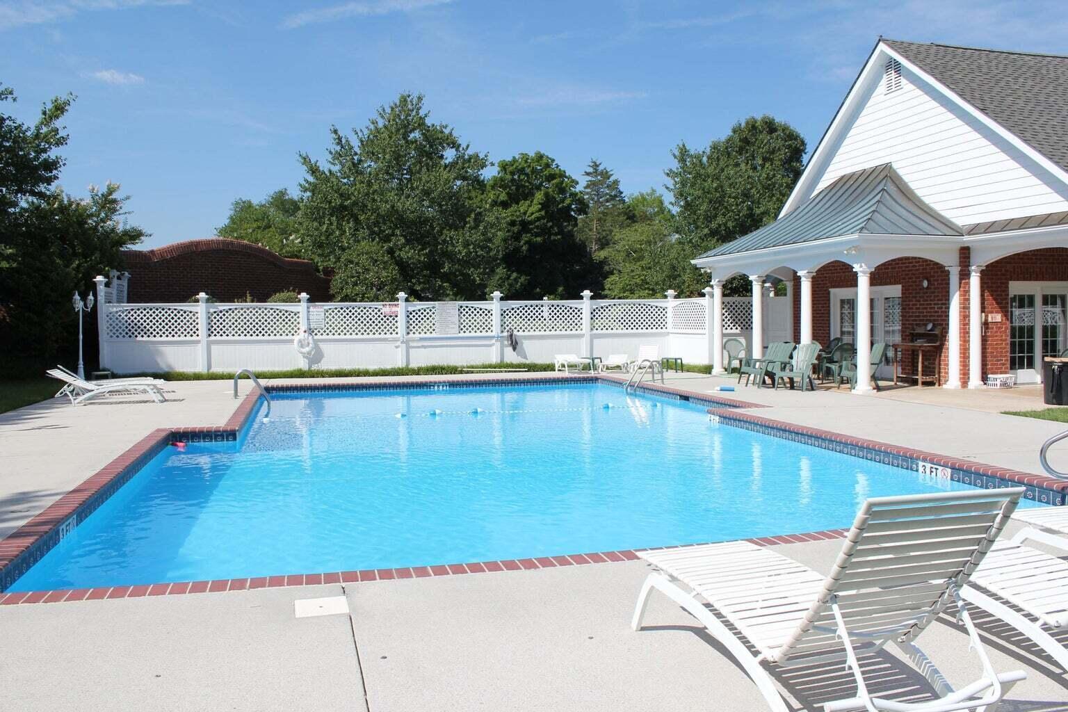 1513 Ramsgate Parkway