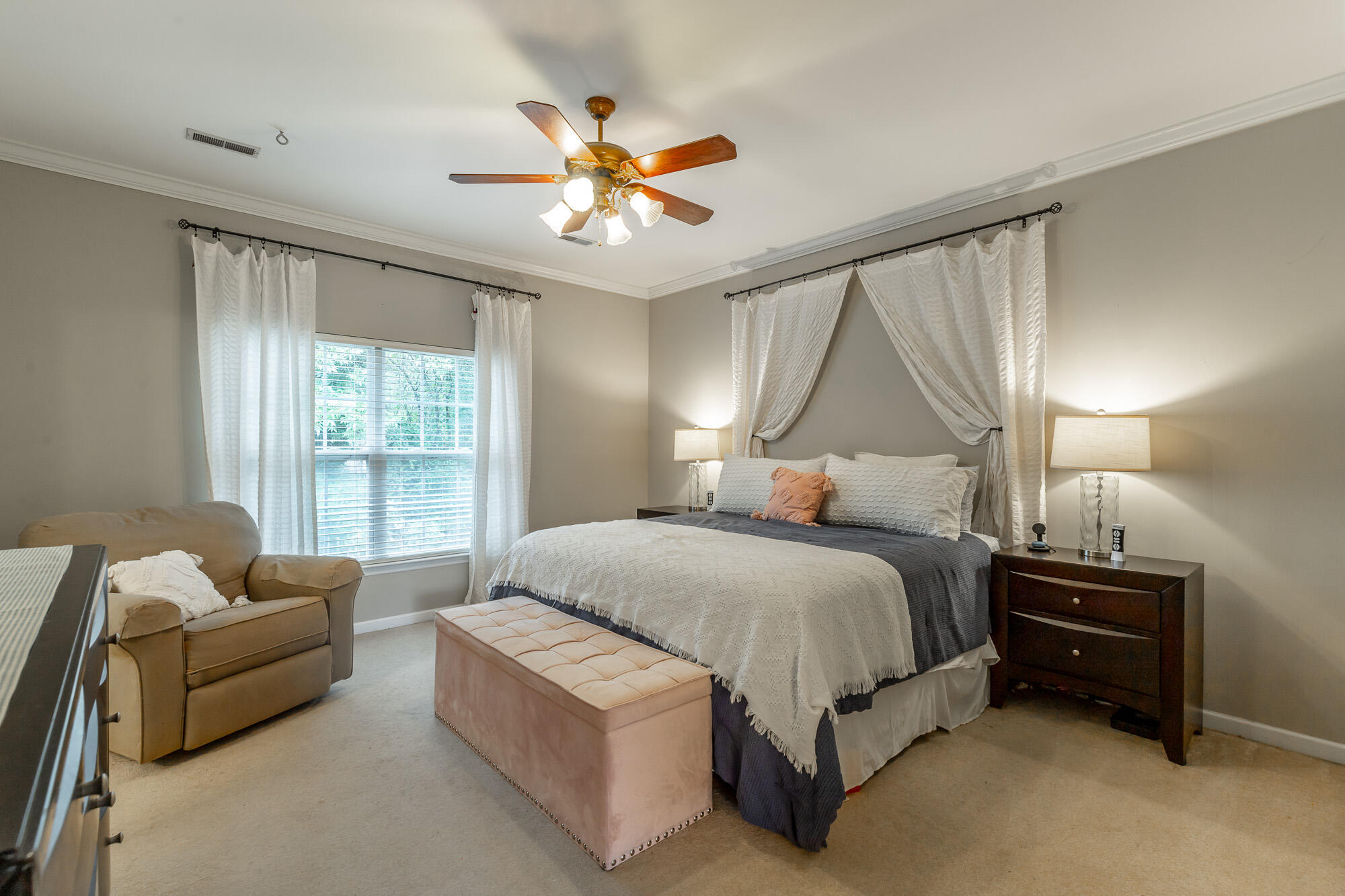 810 Younger Circle