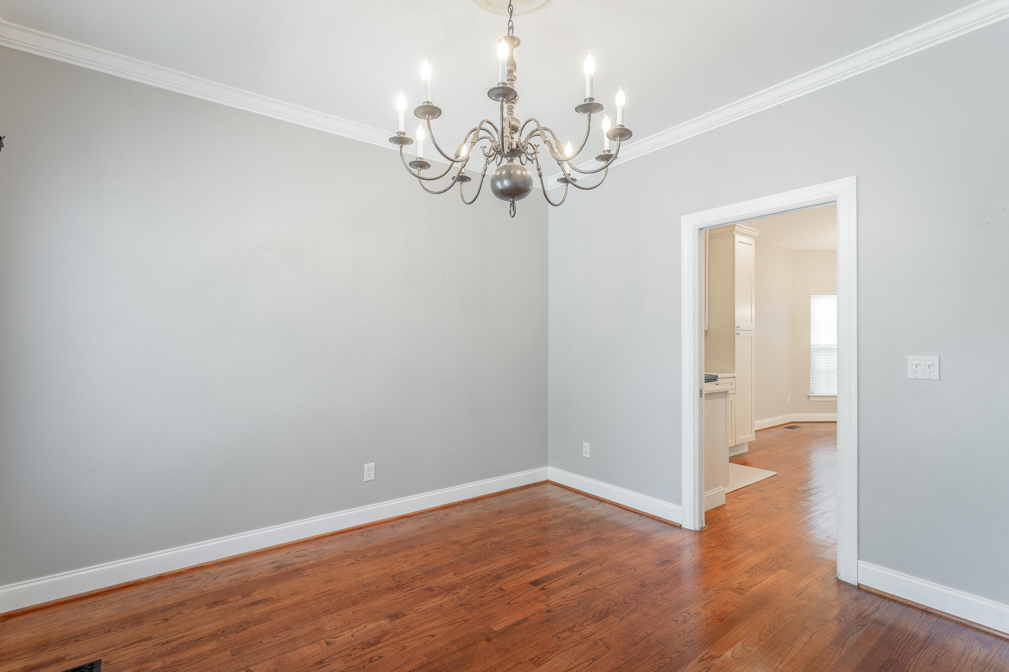 810 Younger Circle
