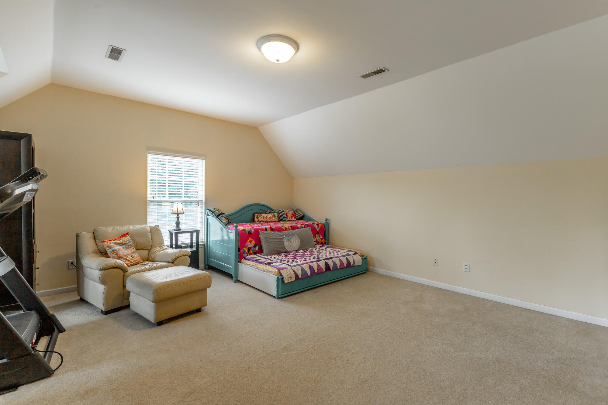 810 Younger Circle