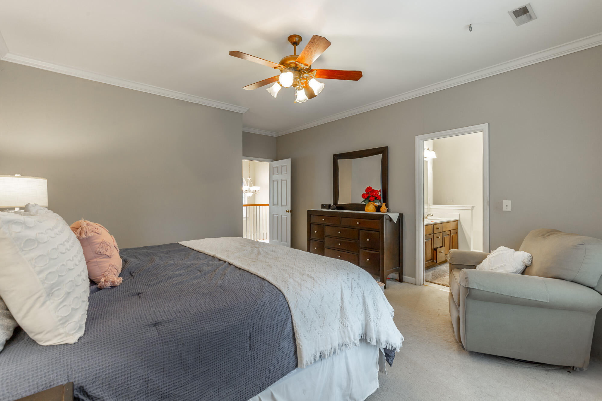 810 Younger Circle