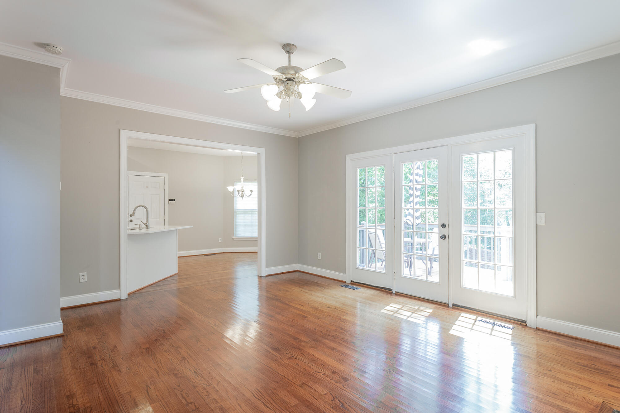 810 Younger Circle