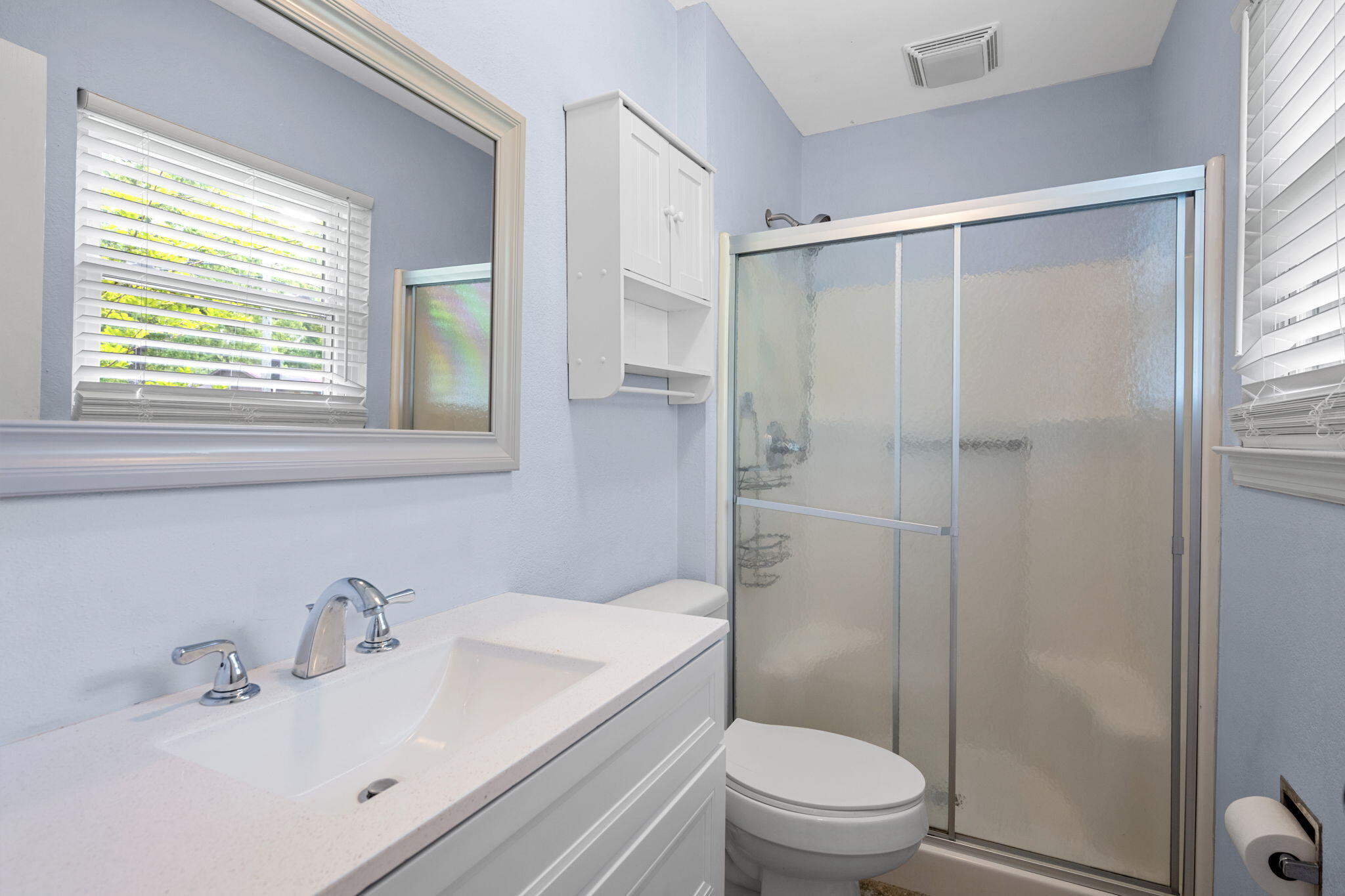 8329 Iris Road