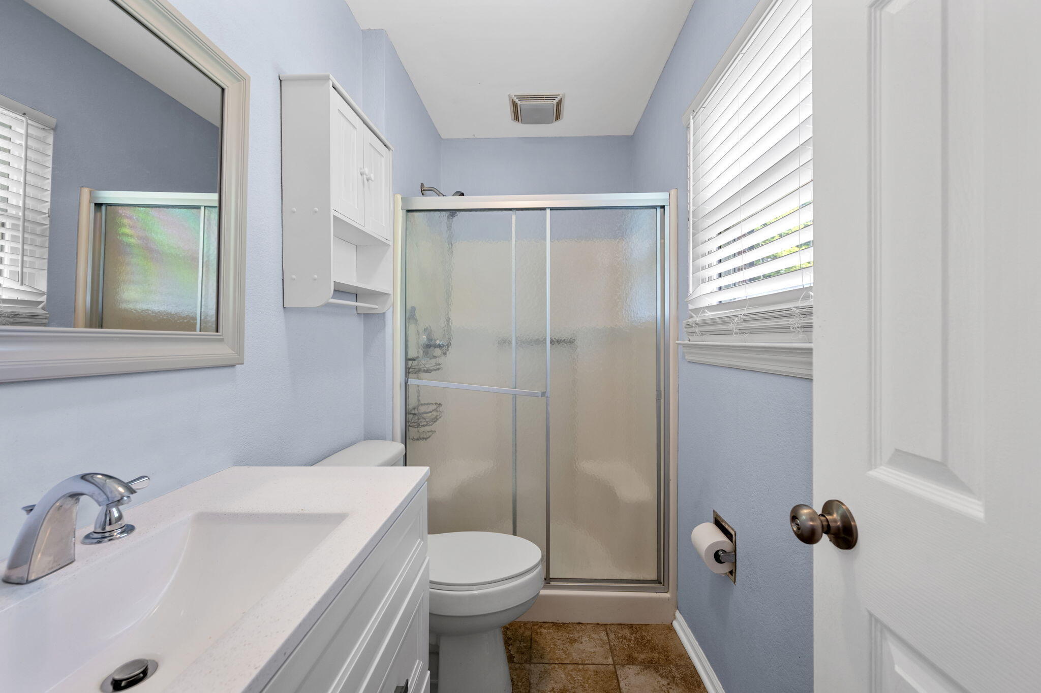 8329 Iris Road