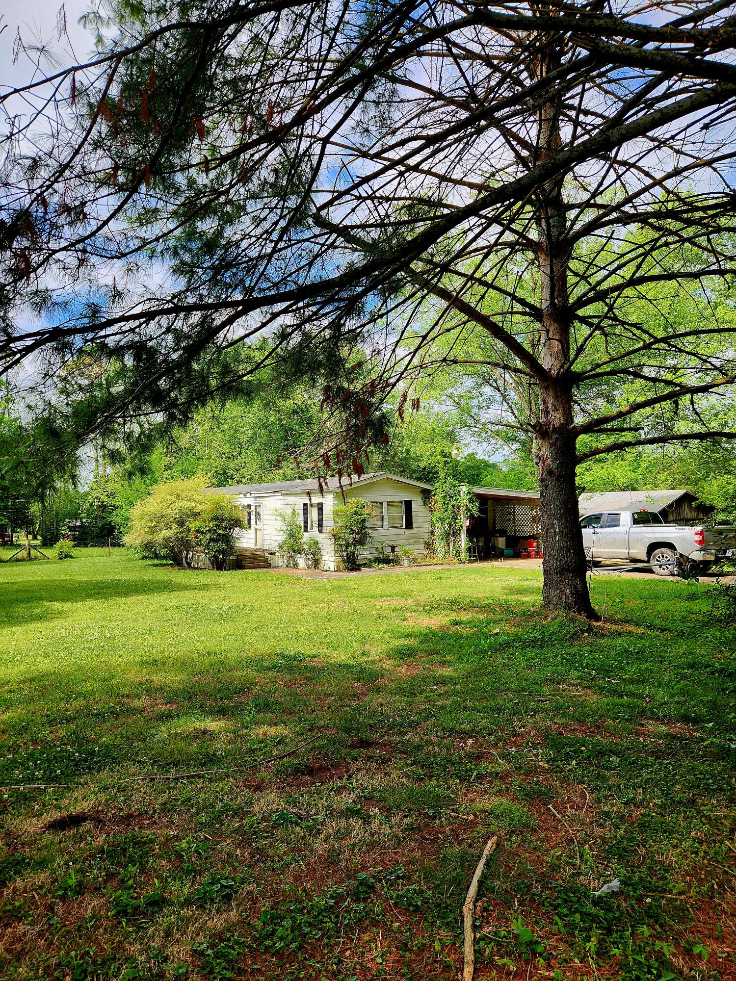 3378 Highway 39 W