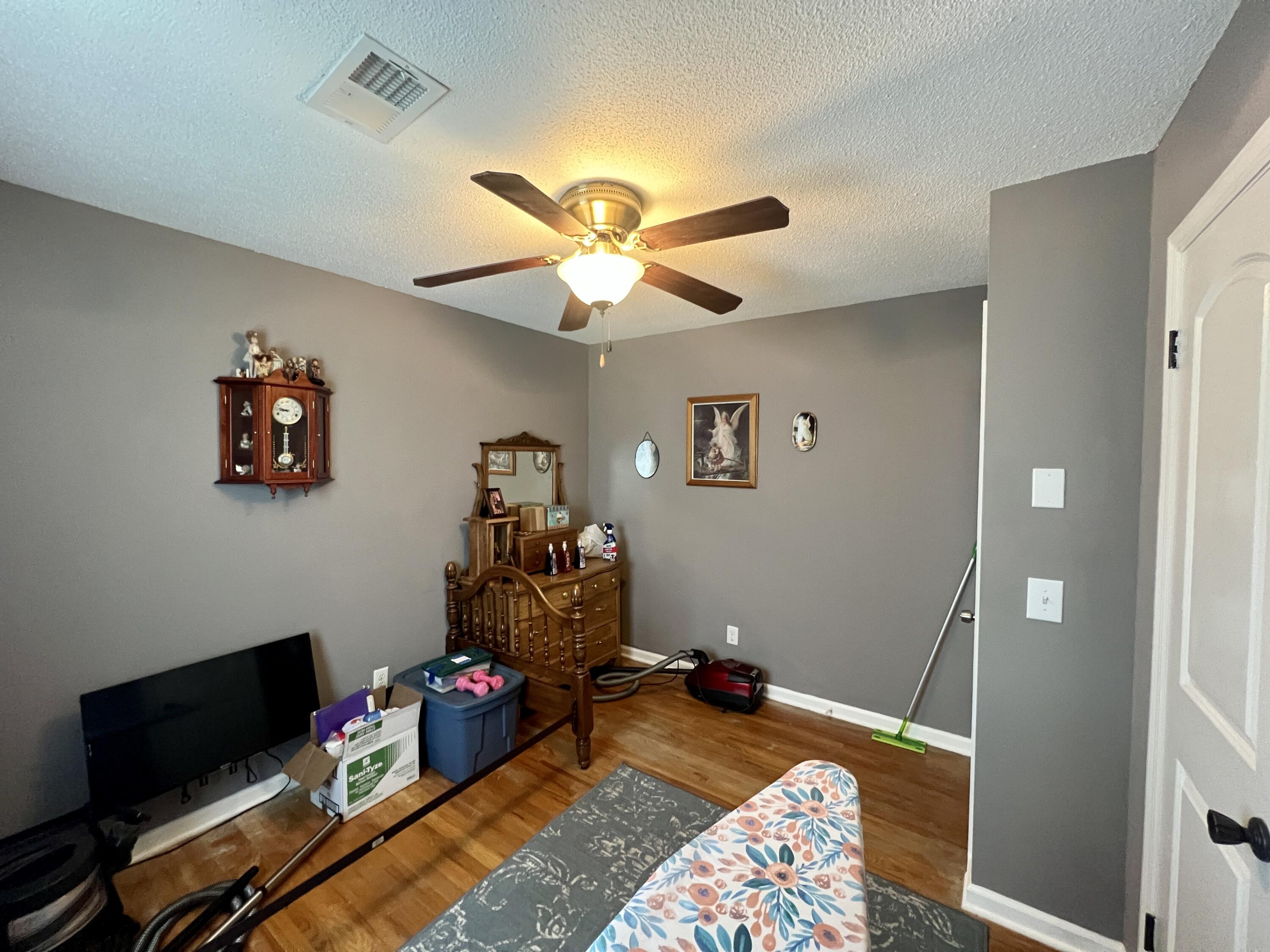 583 Pinewood Circle
