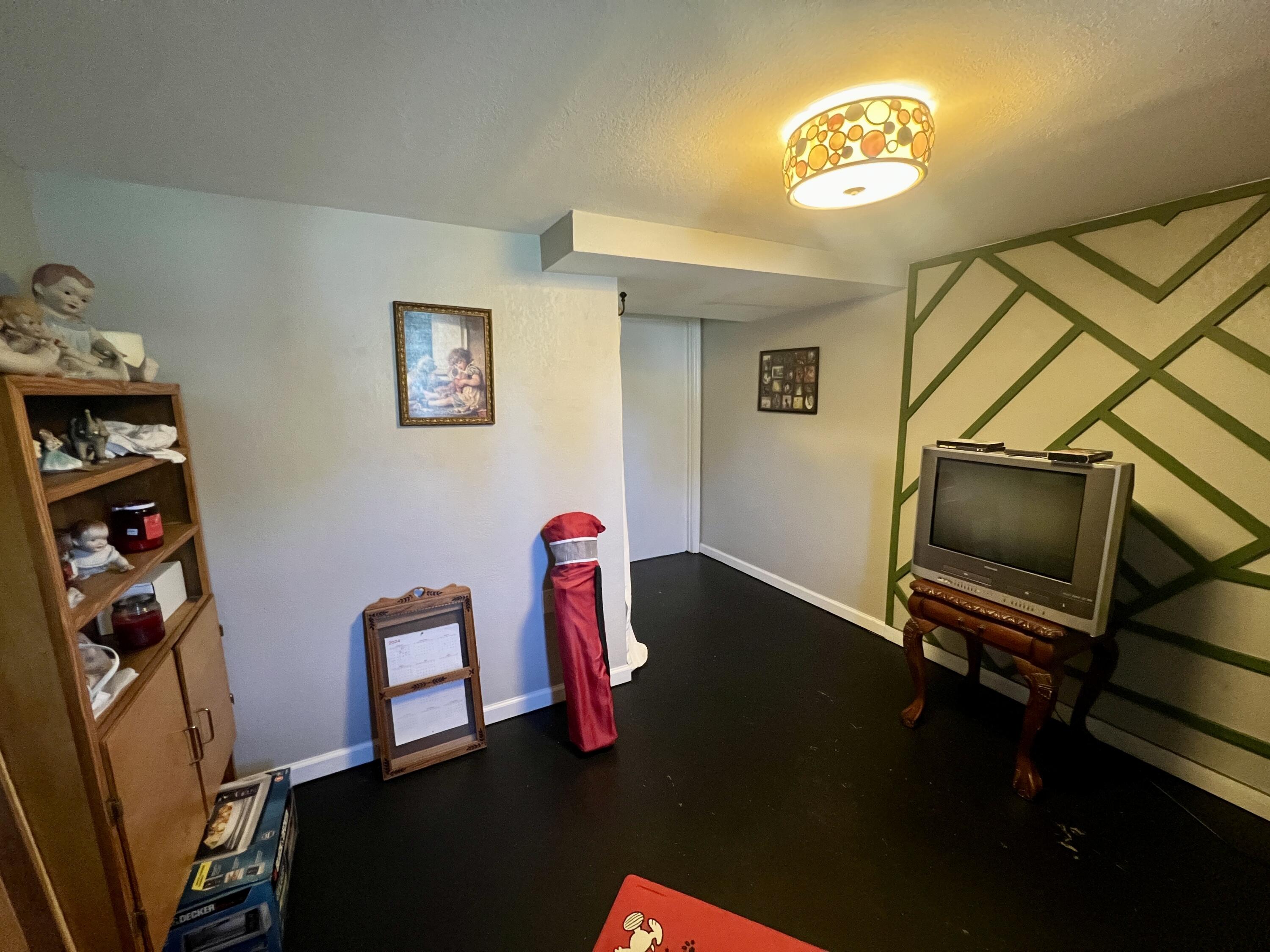 583 Pinewood Circle