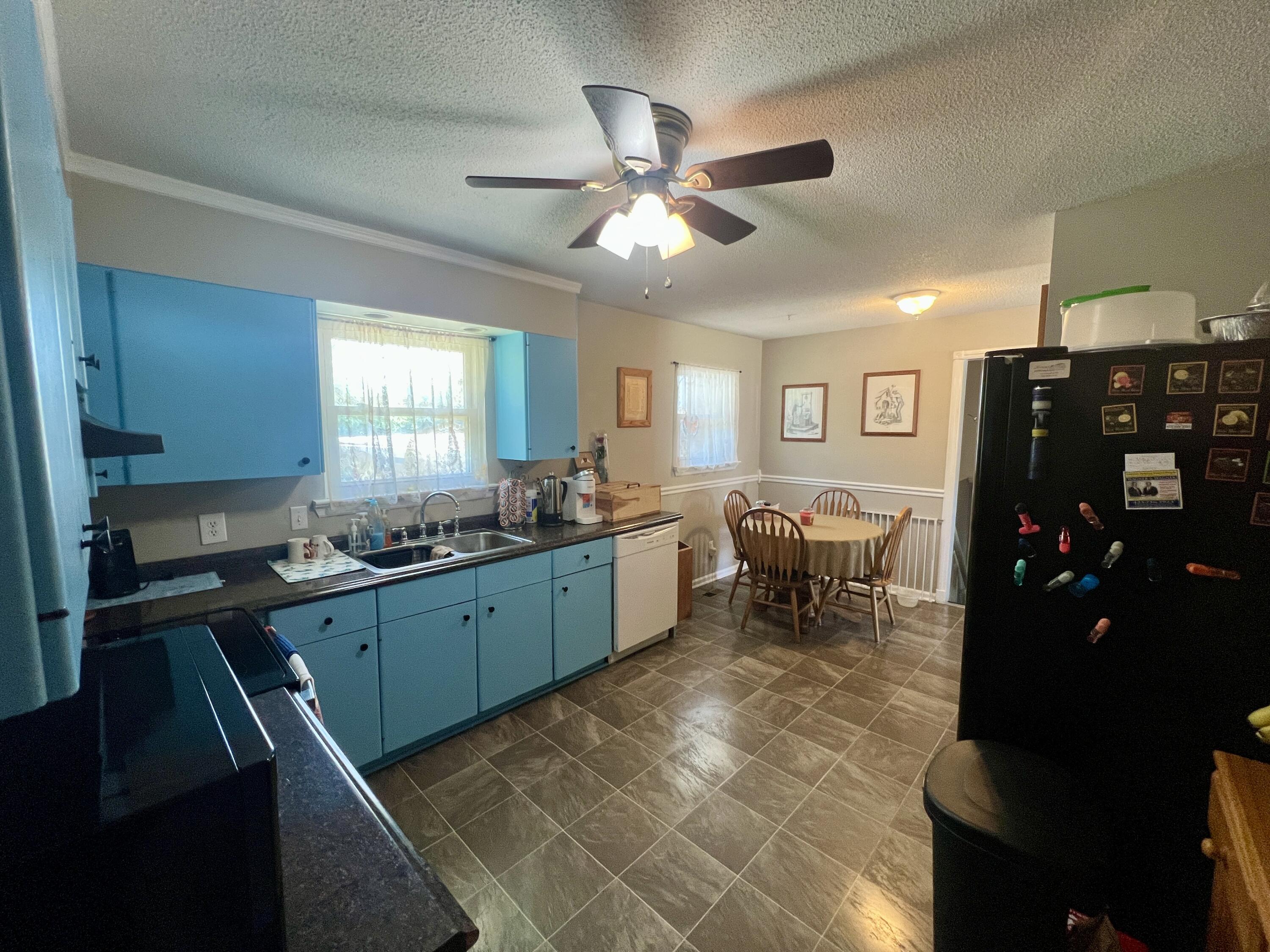 583 Pinewood Circle