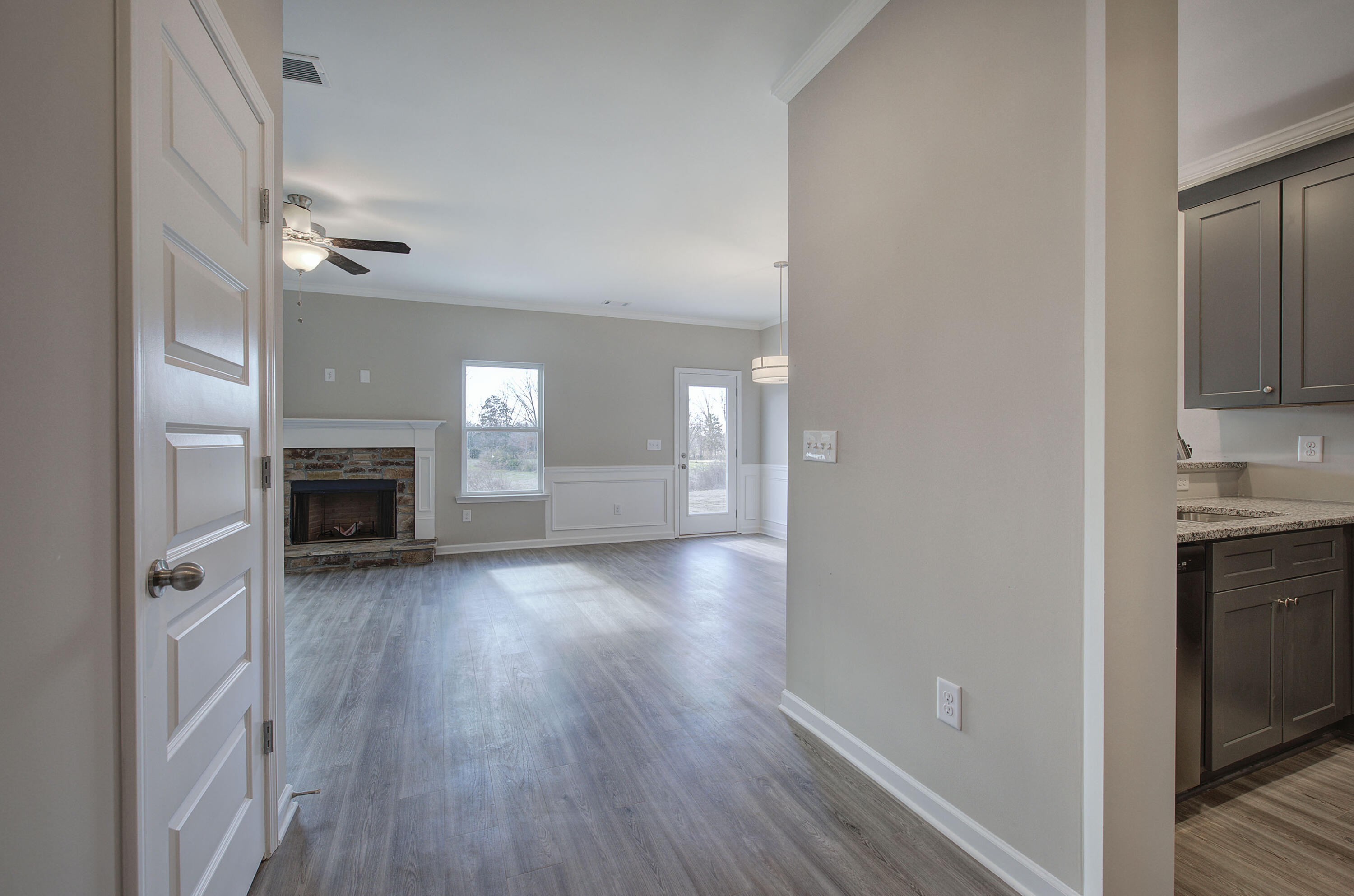6495 Dharma Loop, 98