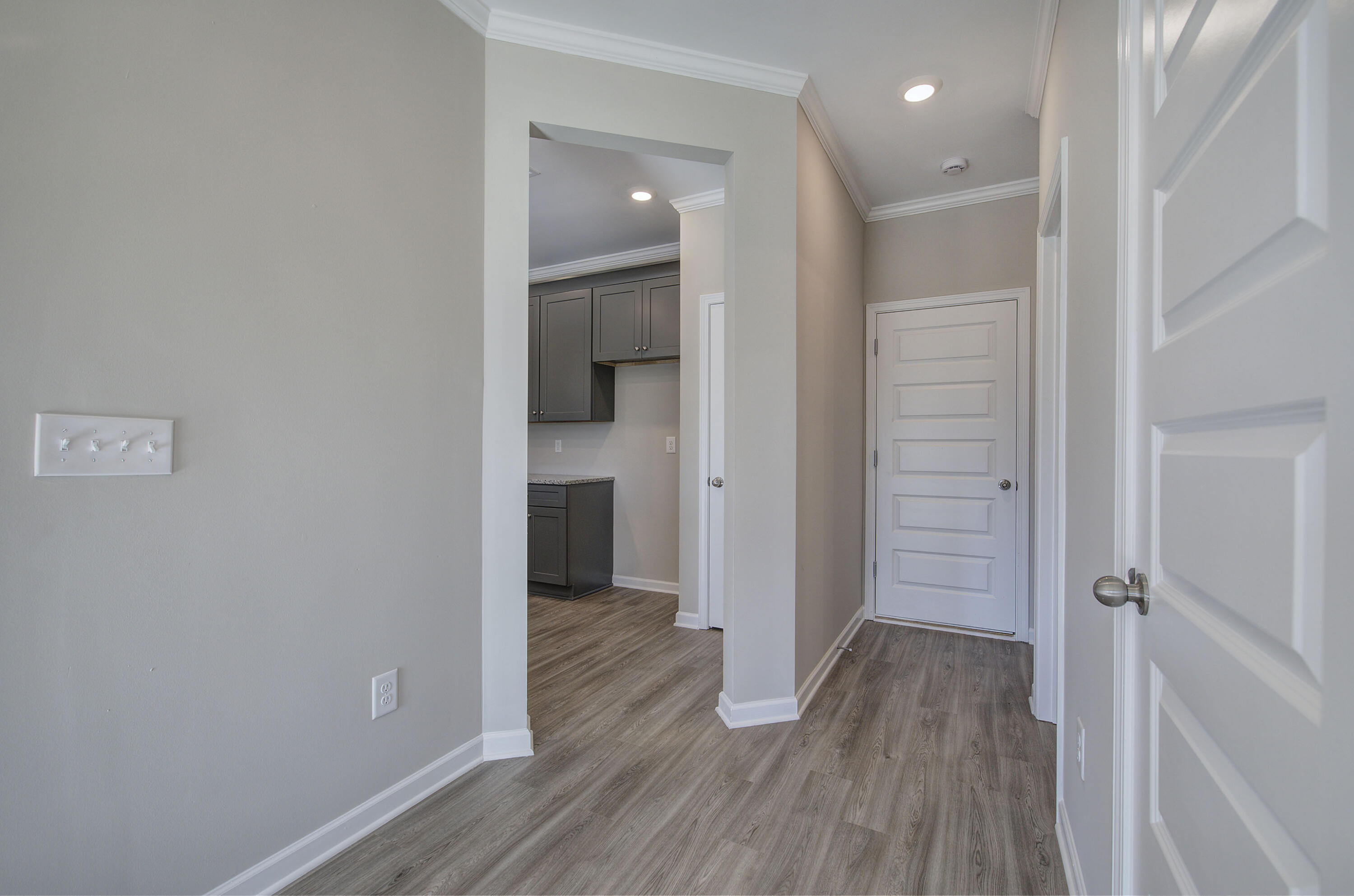 6495 Dharma Loop, 98