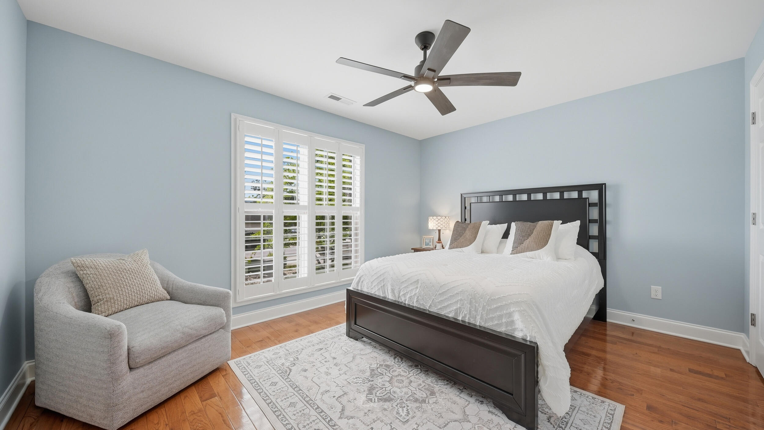 3726 Willow Lake Circle