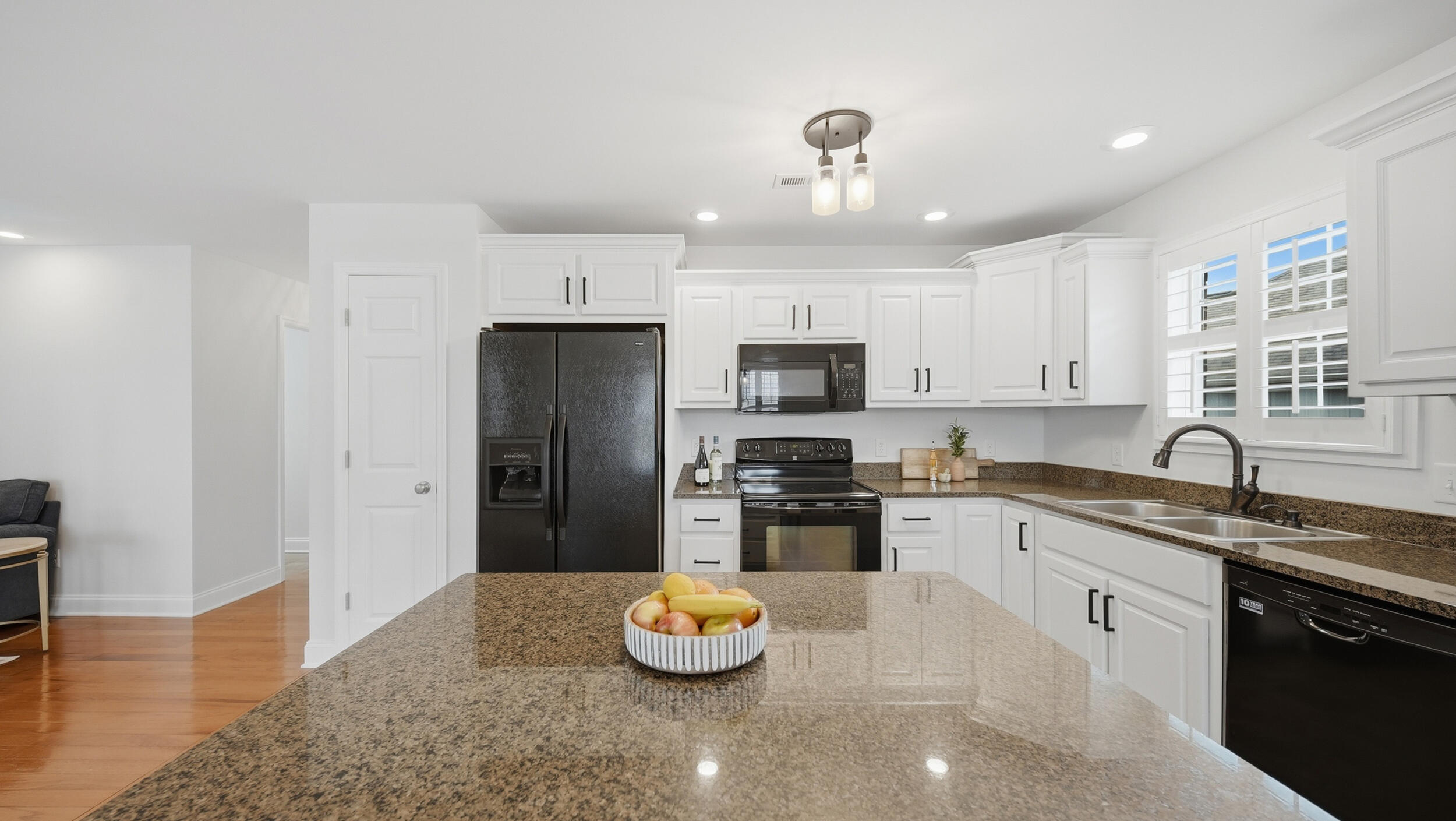 3726 Willow Lake Circle