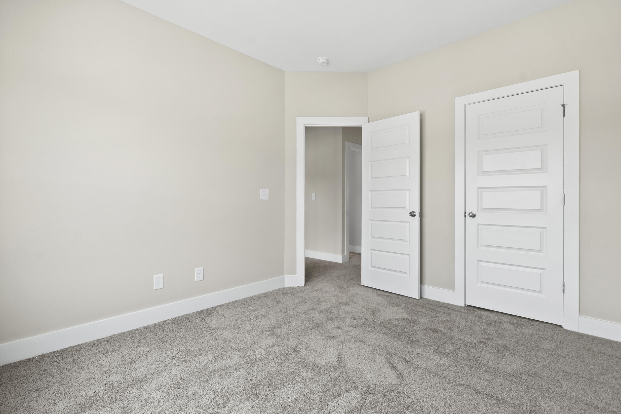 6501 Dharma Loop, 99