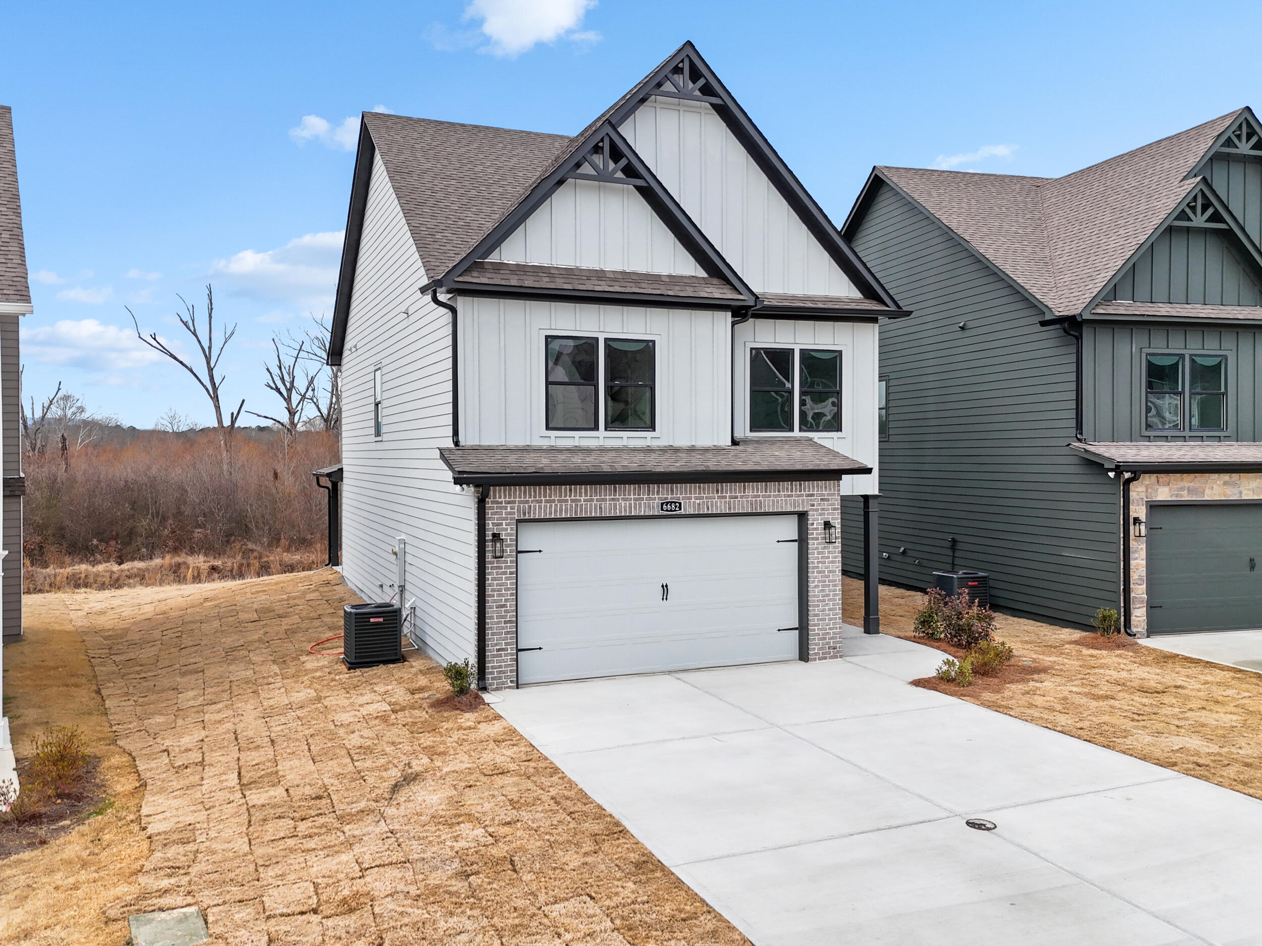 6501 Dharma Loop, 99