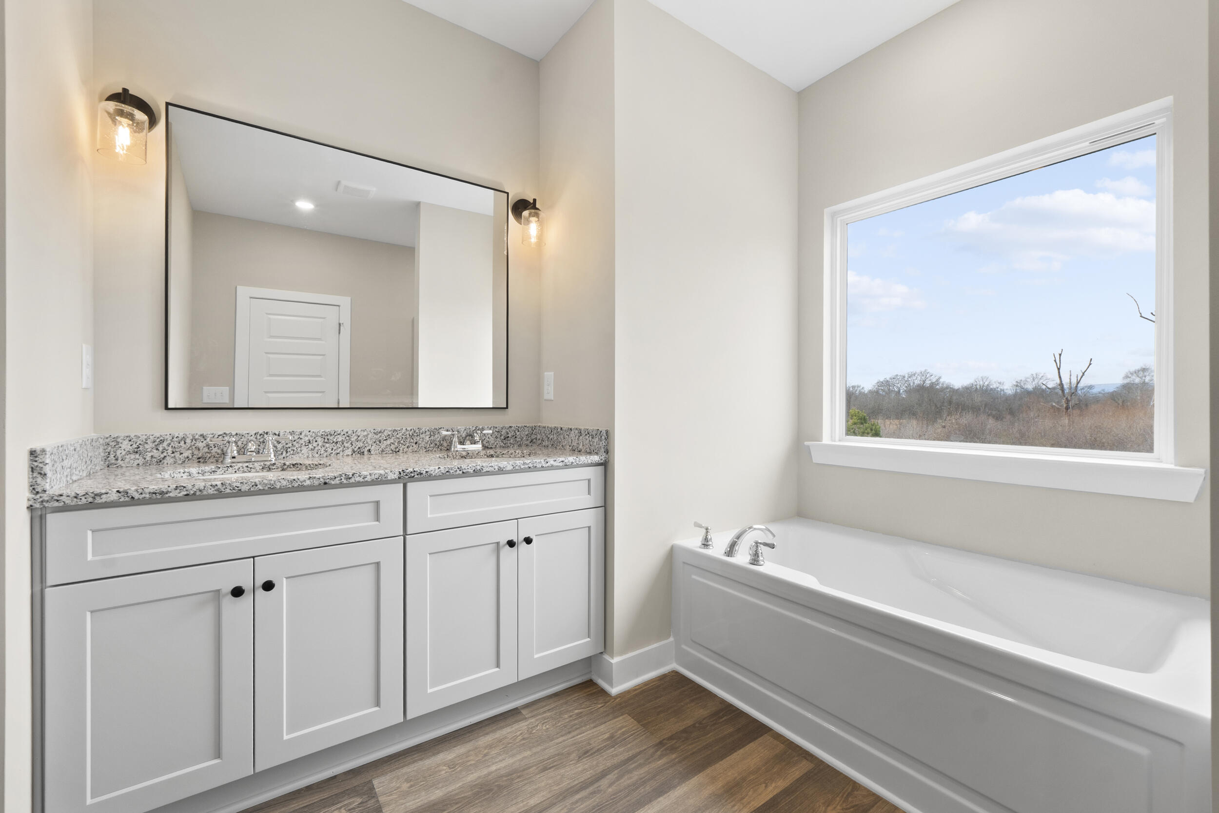 6501 Dharma Loop, 99