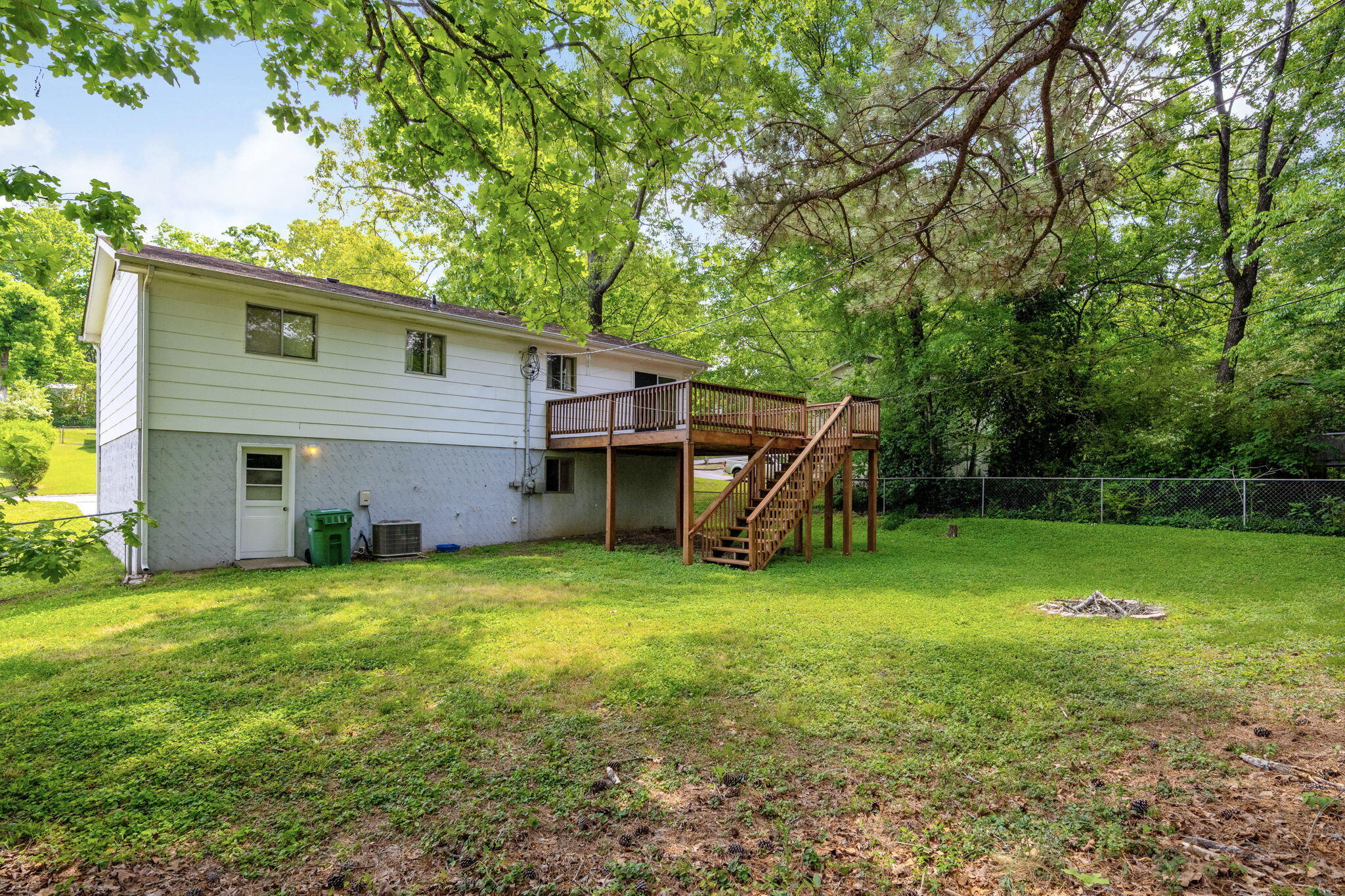 8326 Middle Road