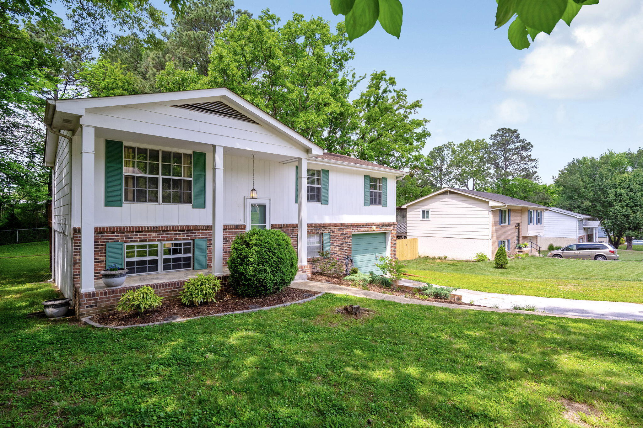 8326 Middle Road