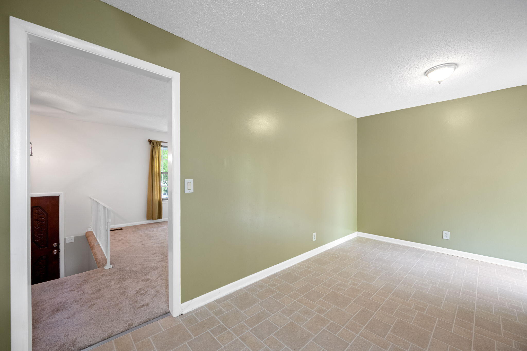 8326 Middle Road