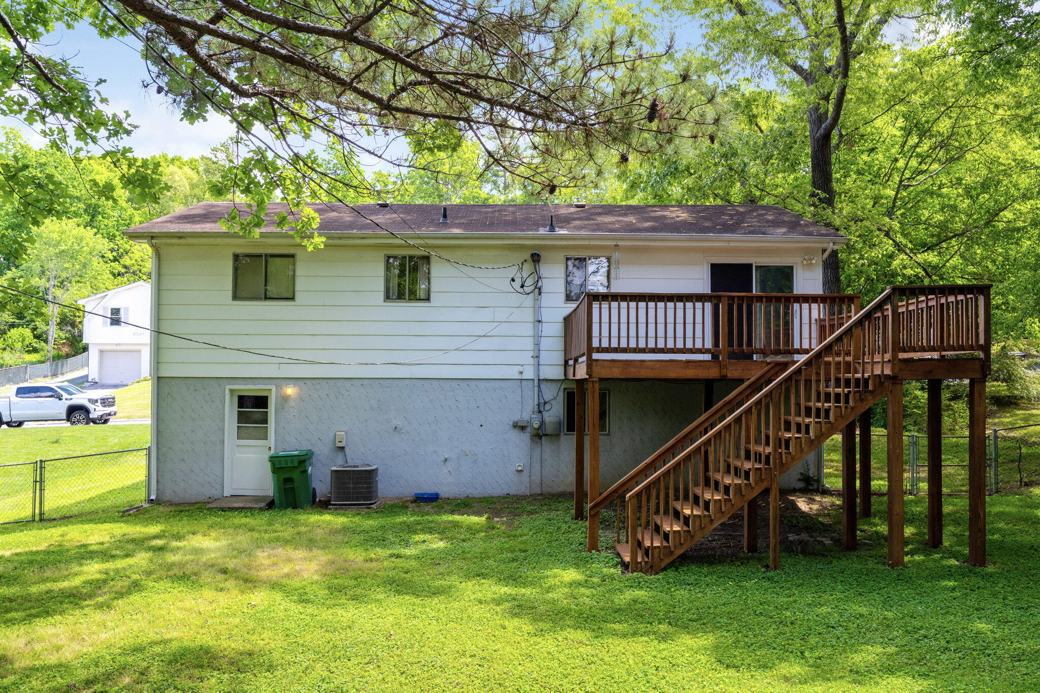8326 Middle Road
