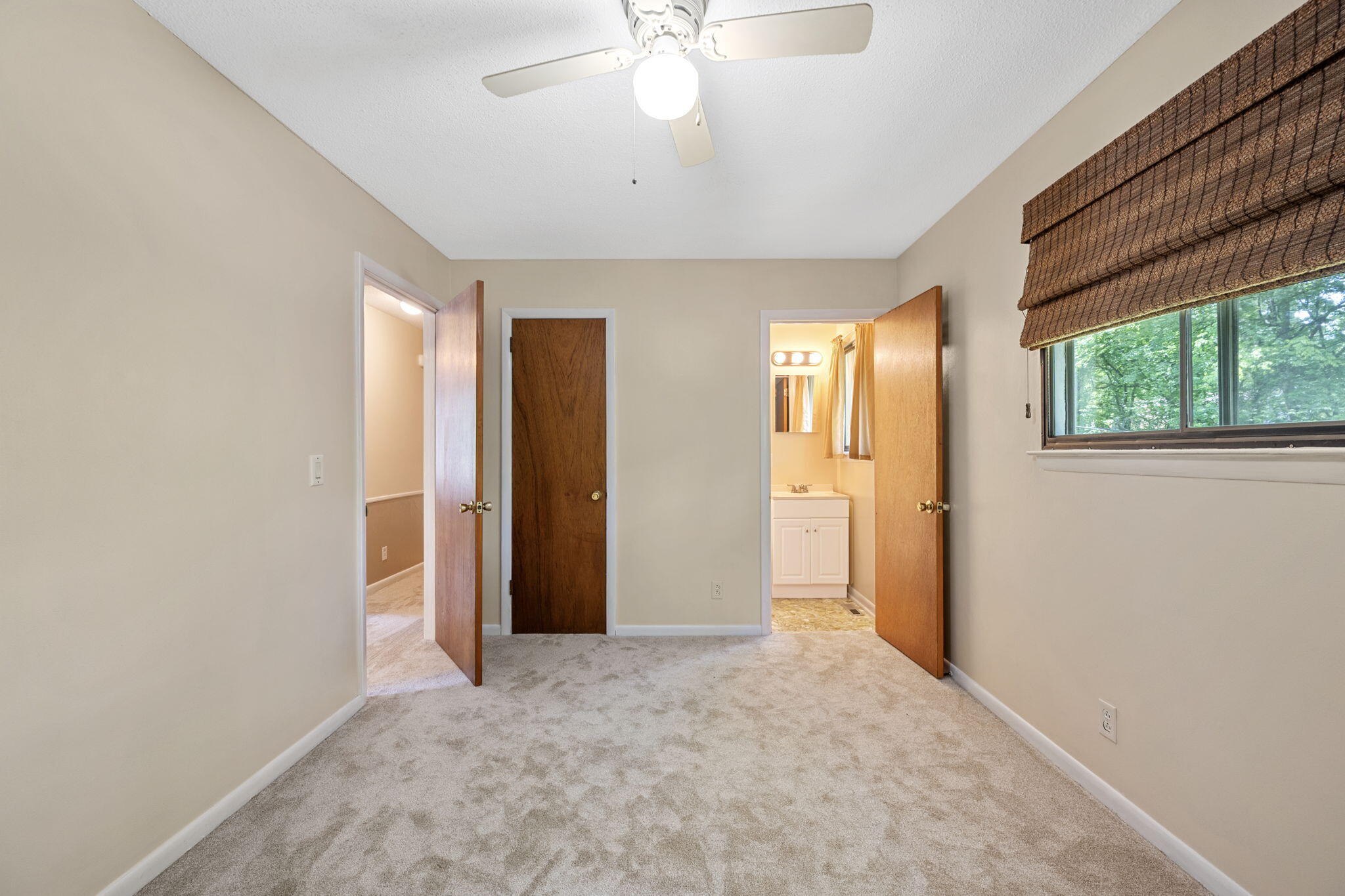 8326 Middle Road