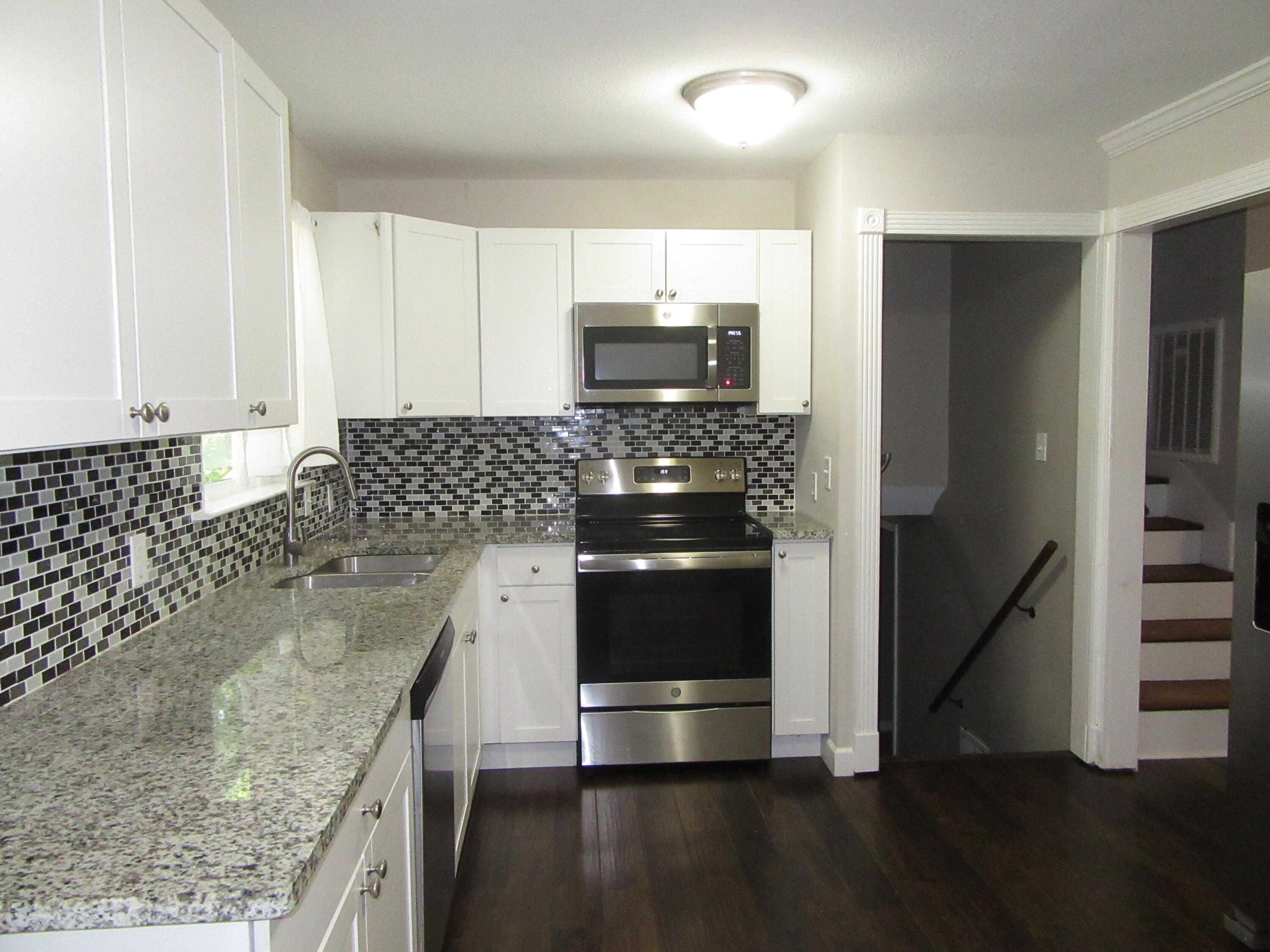 4074 W Freedom Circle