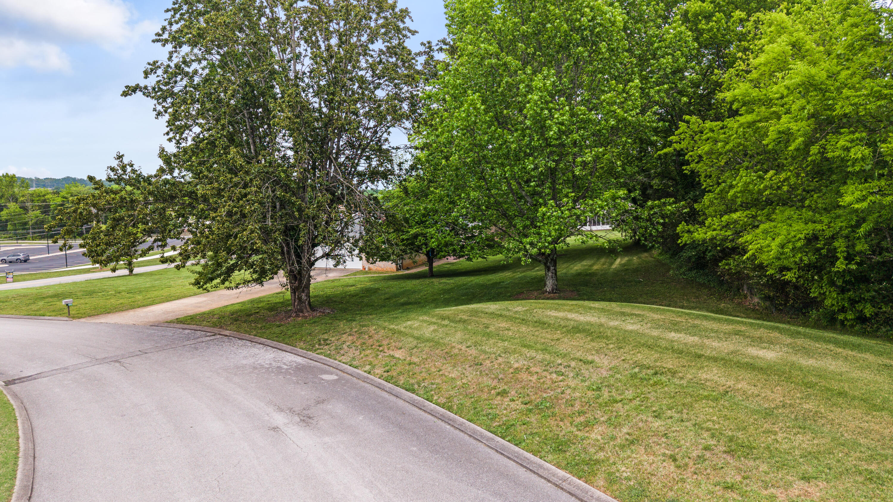 5901 Heathwood Drive