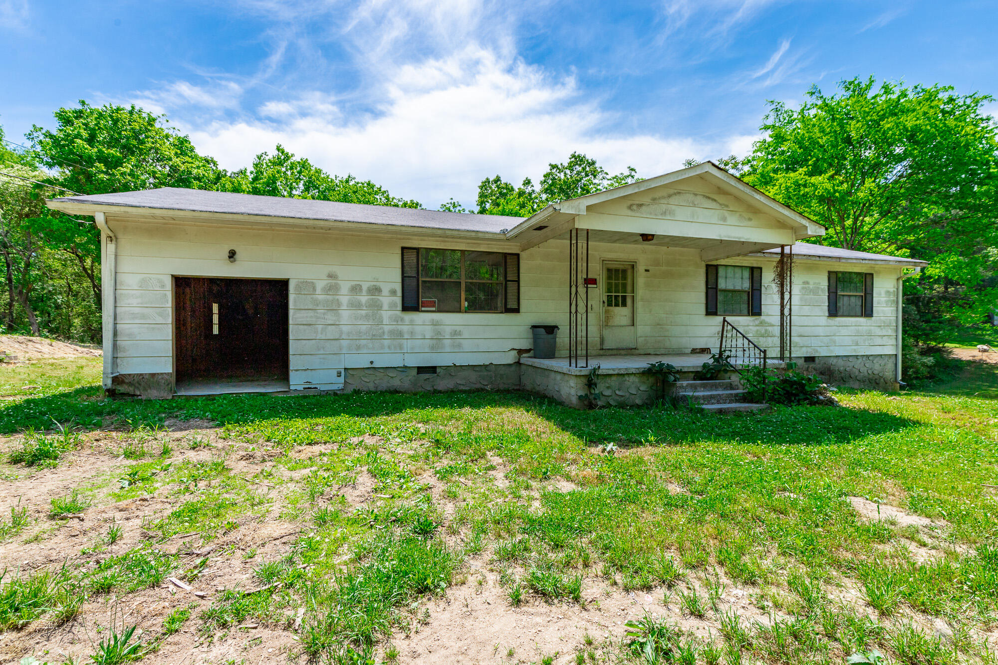 8840 Igou Gap Road