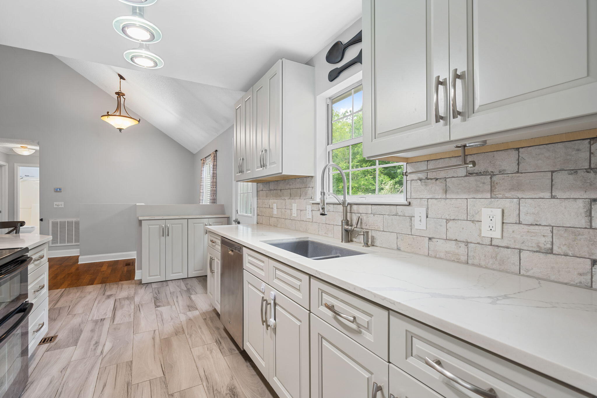 6546 Olde Ferry Landing
