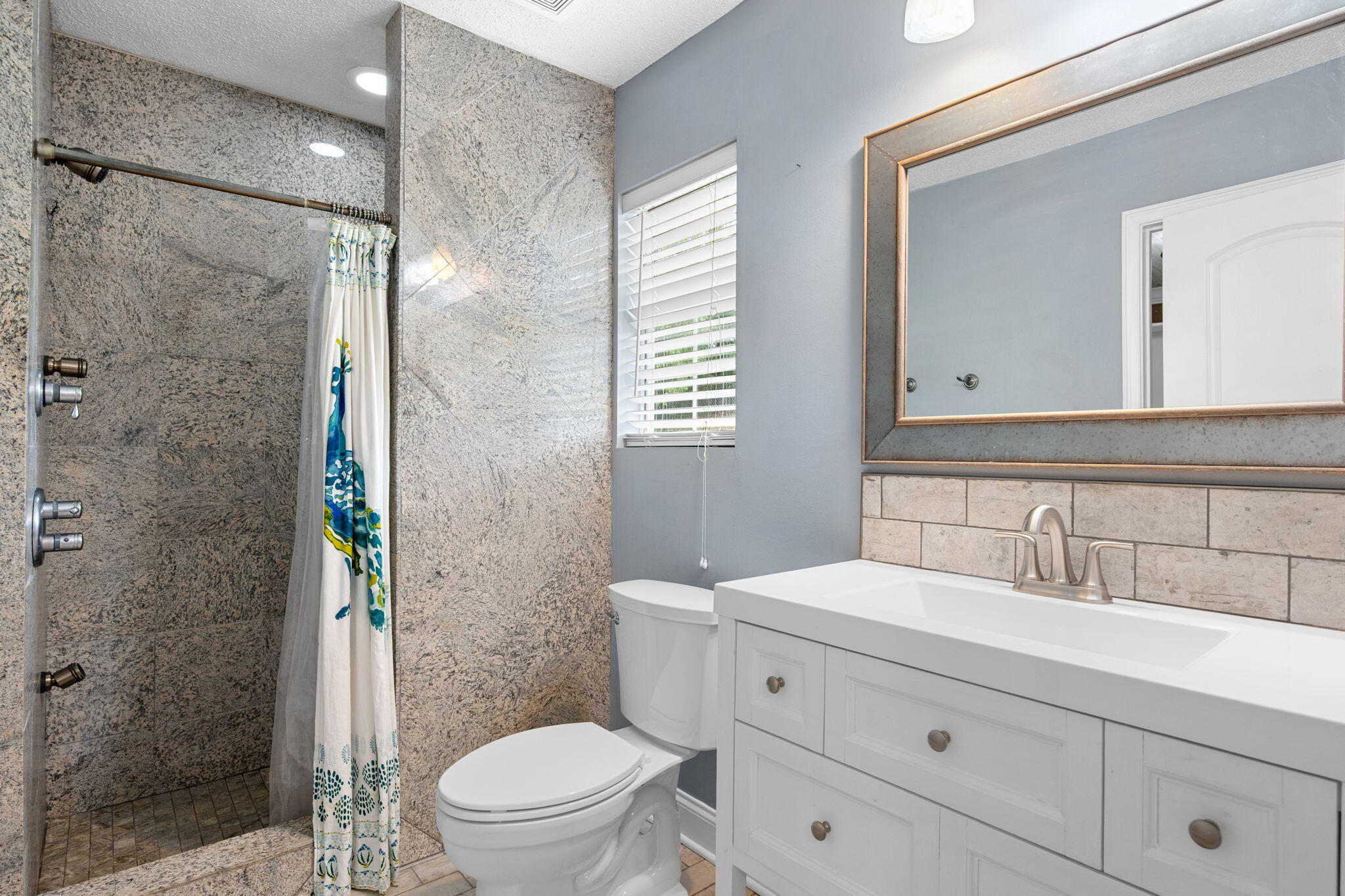 6546 Olde Ferry Landing