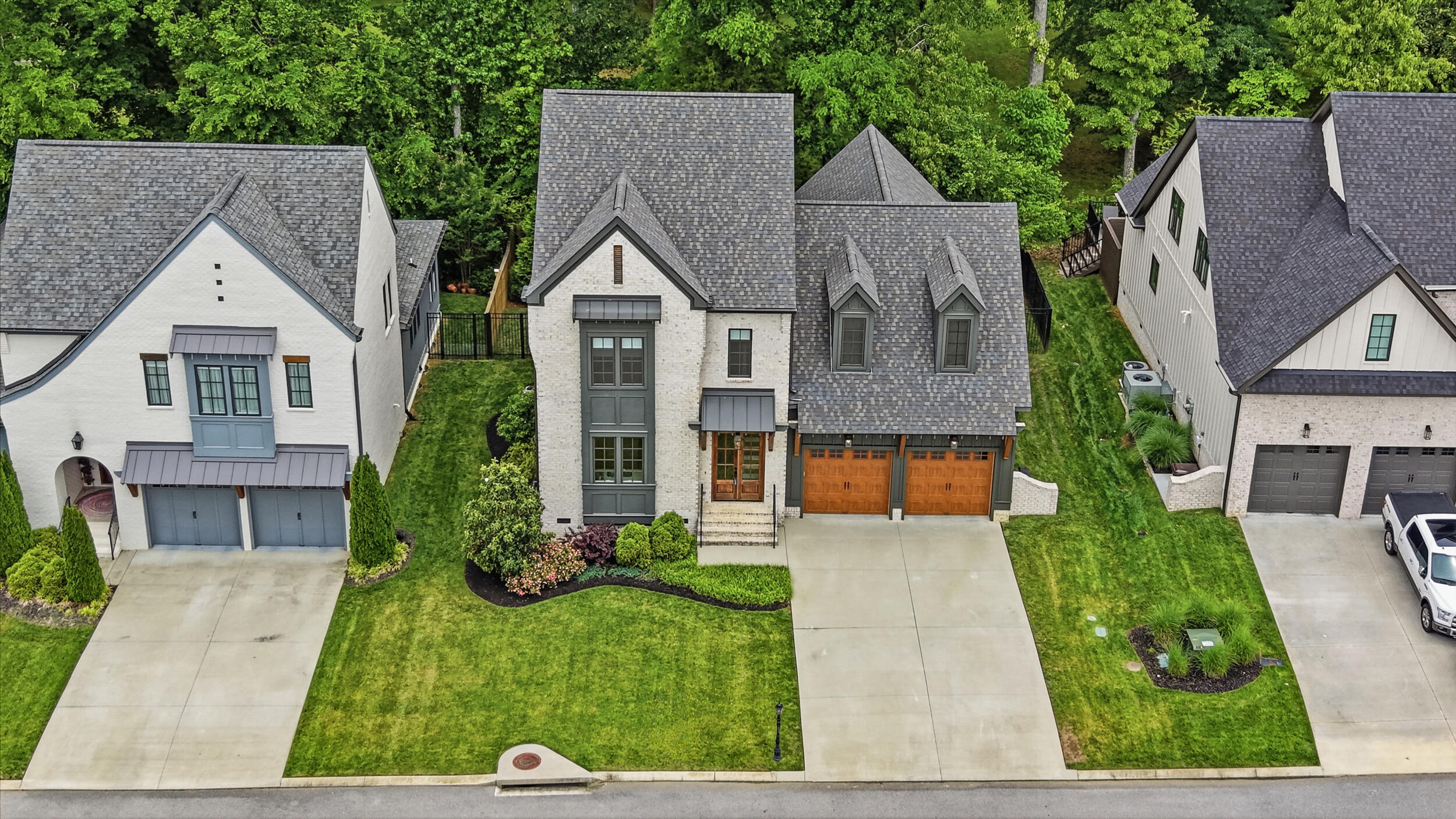 9523 Wolf Creek Trail
