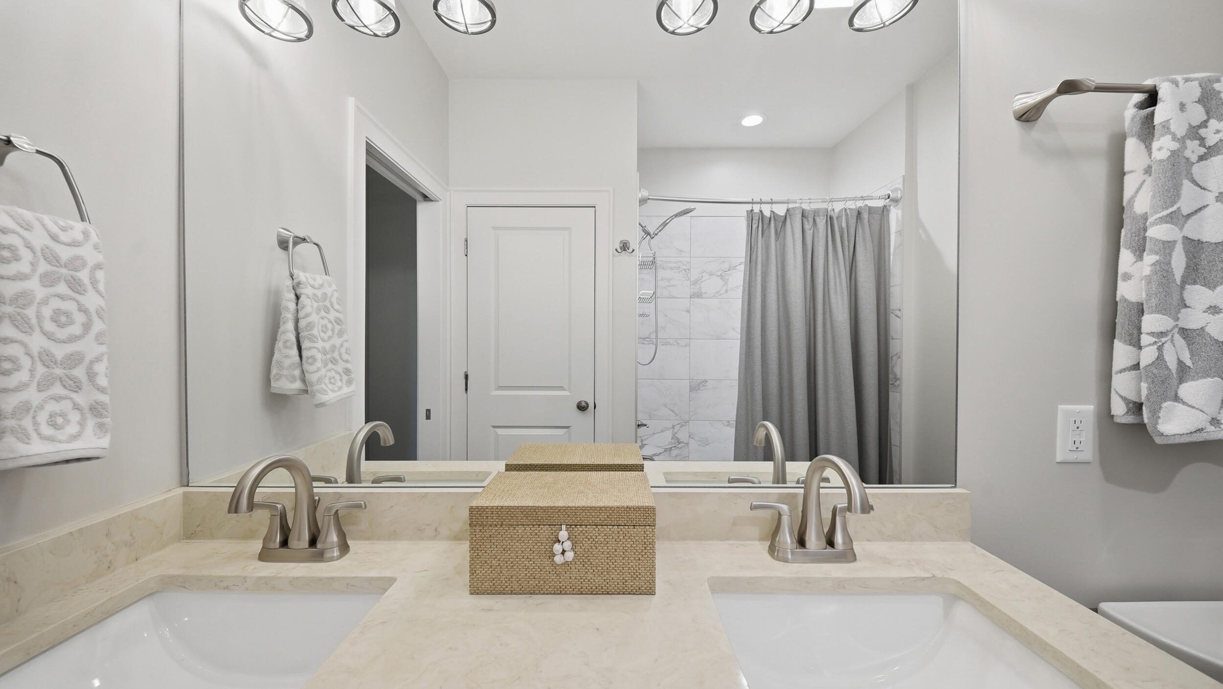 9523 Wolf Creek Trail