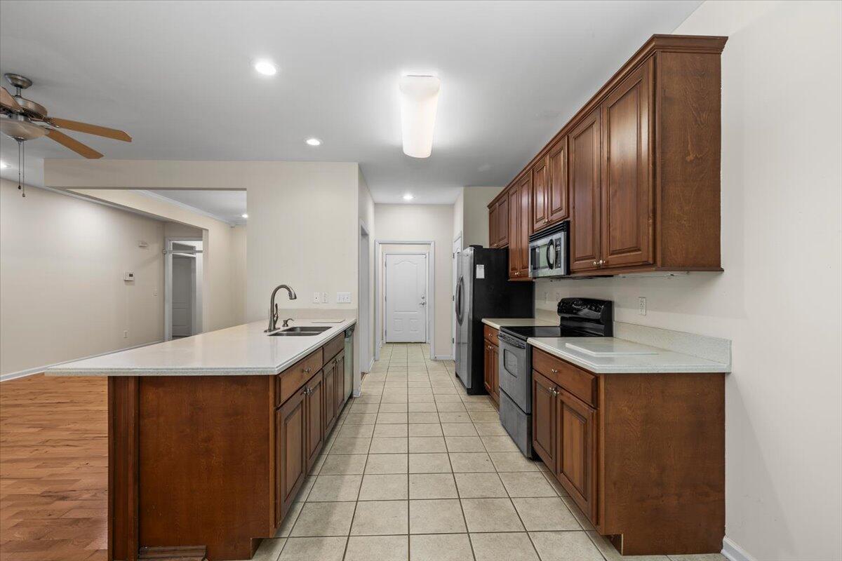 9619 Scarlet Oak Lane, 40