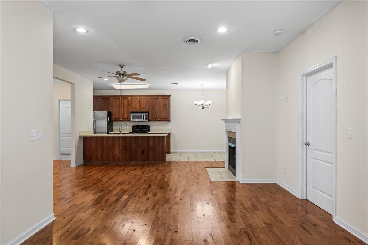 9619 Scarlet Oak Lane, 40