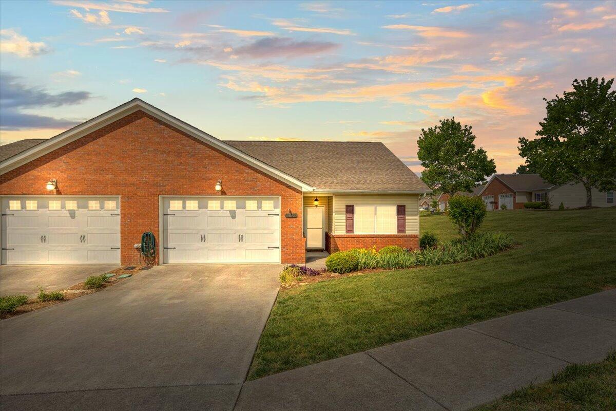 9619 Scarlet Oak Lane, 40