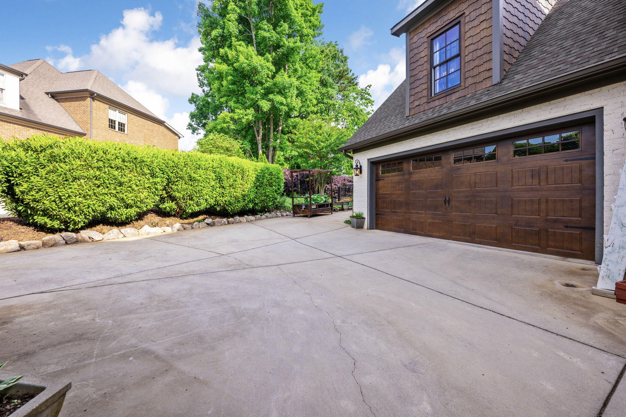 7890 Lexsaturno Lane